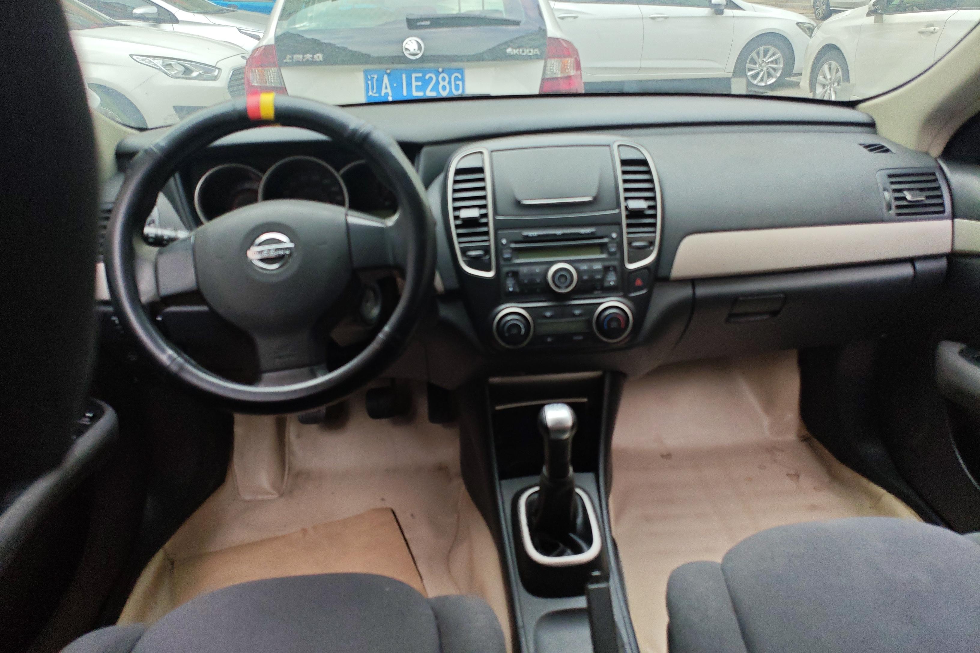 日产轩逸 2012款 1.6L 手动 经典XE舒适版 (国Ⅳ) 
