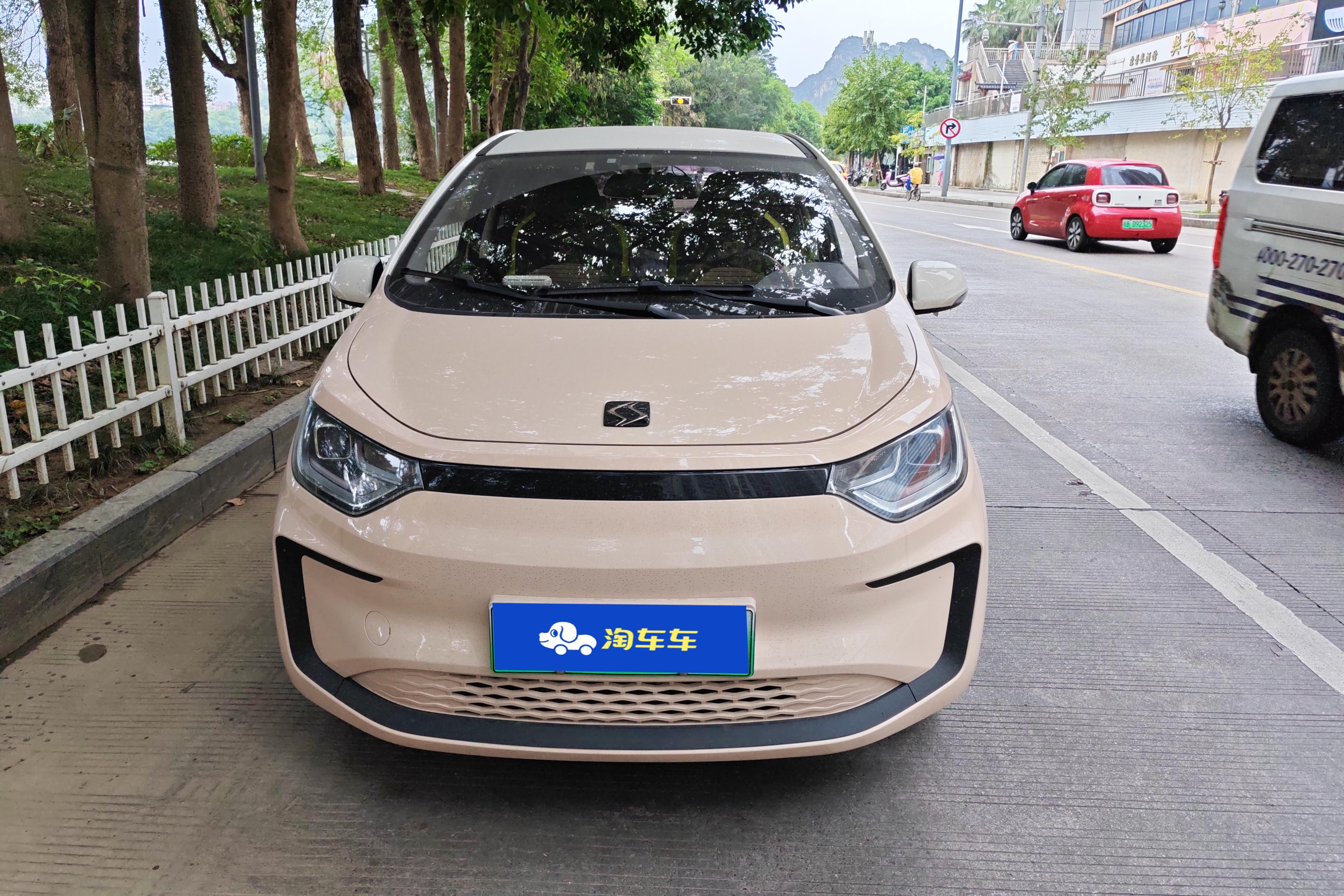 江淮花仙子 花仙子款 2022款 0.0T 自动 四叶草 