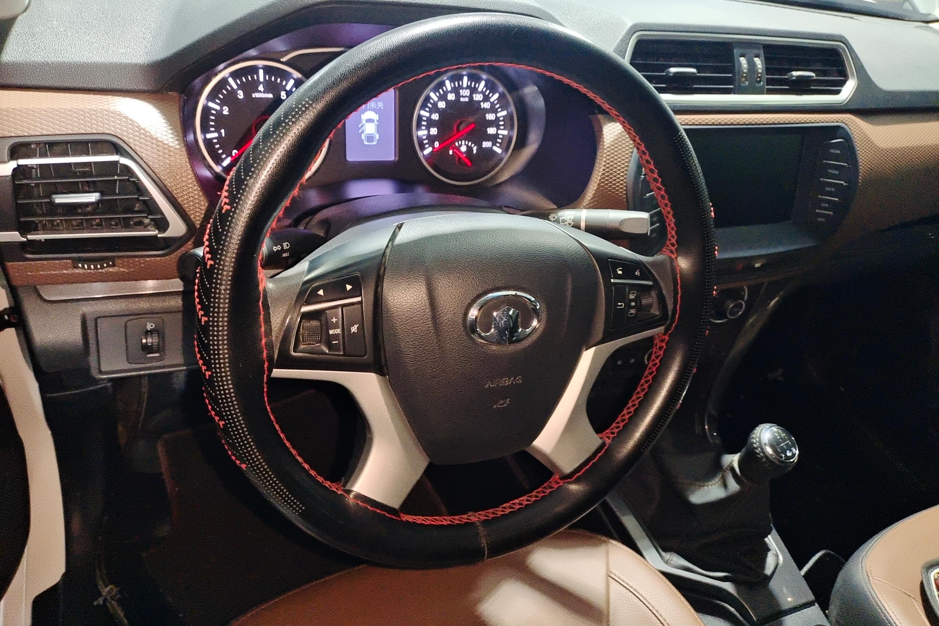 长城风骏 2021款 2.4L 手动 汽油 进取型小双排 (国Ⅵ) 