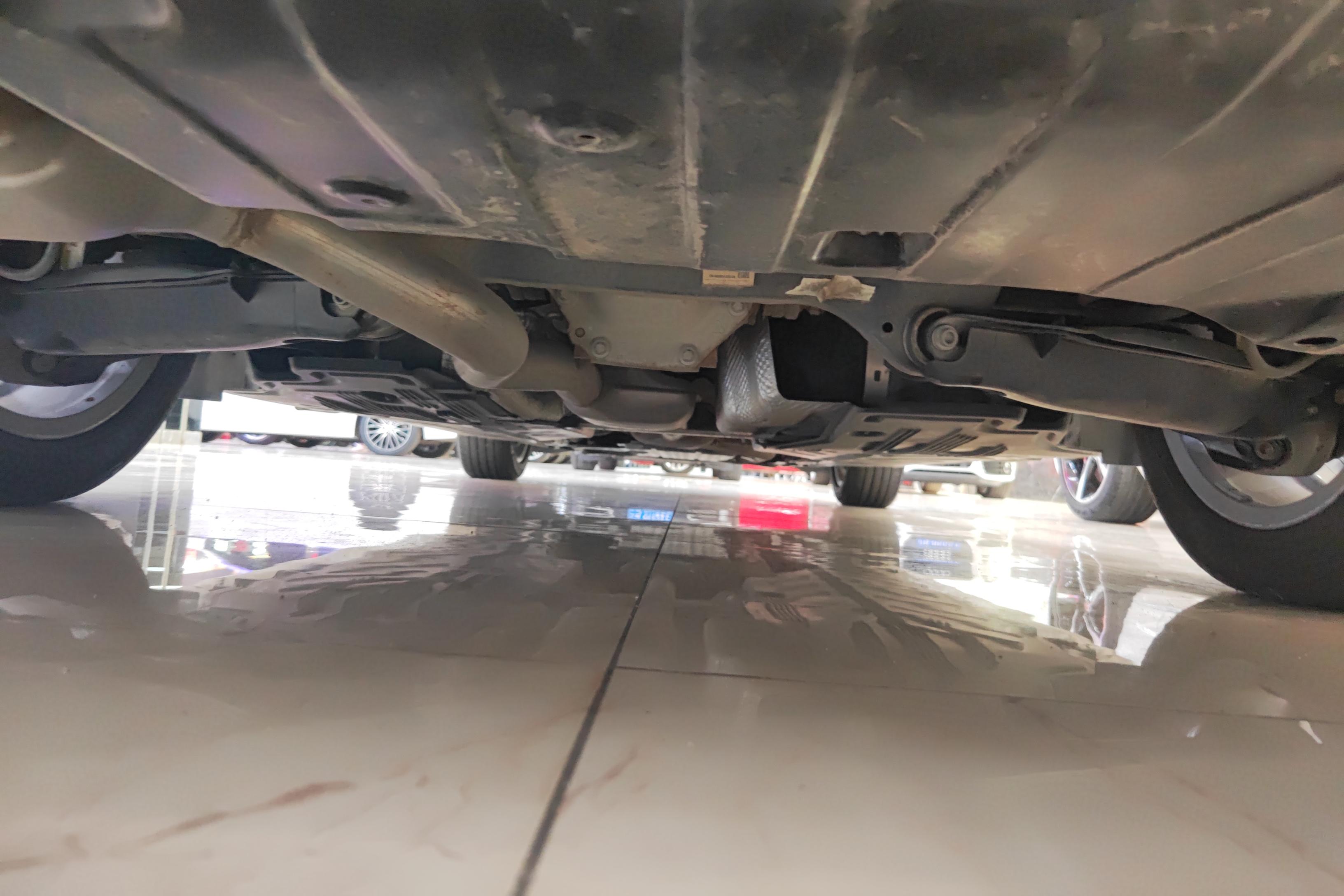 奔驰C级 C260L 2020款 1.5T 自动 改款 (国Ⅵ) 