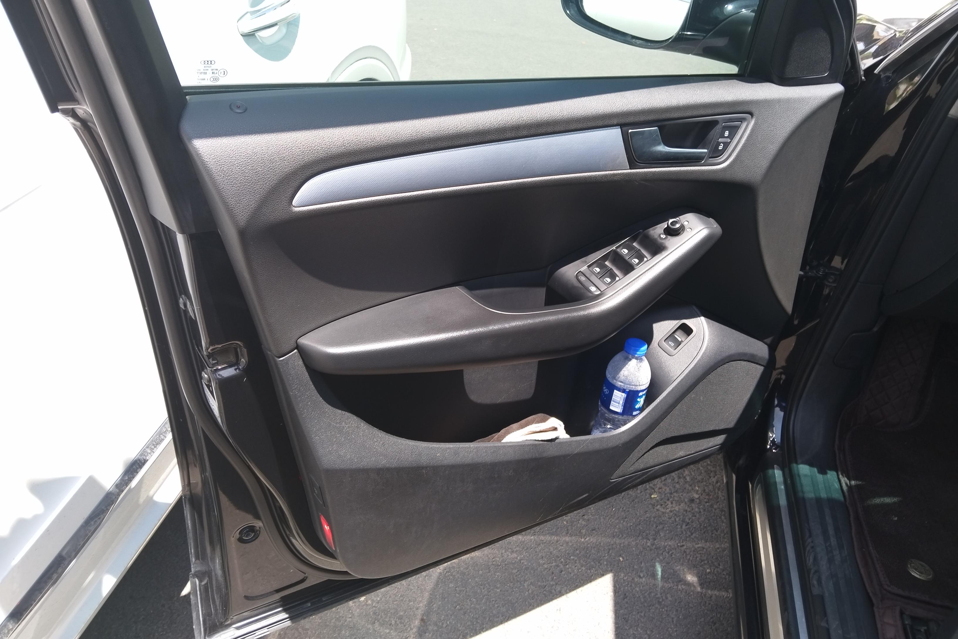 奥迪Q5 2012款 2.0T 自动 四驱 汽油 技术型 (国Ⅳ) 