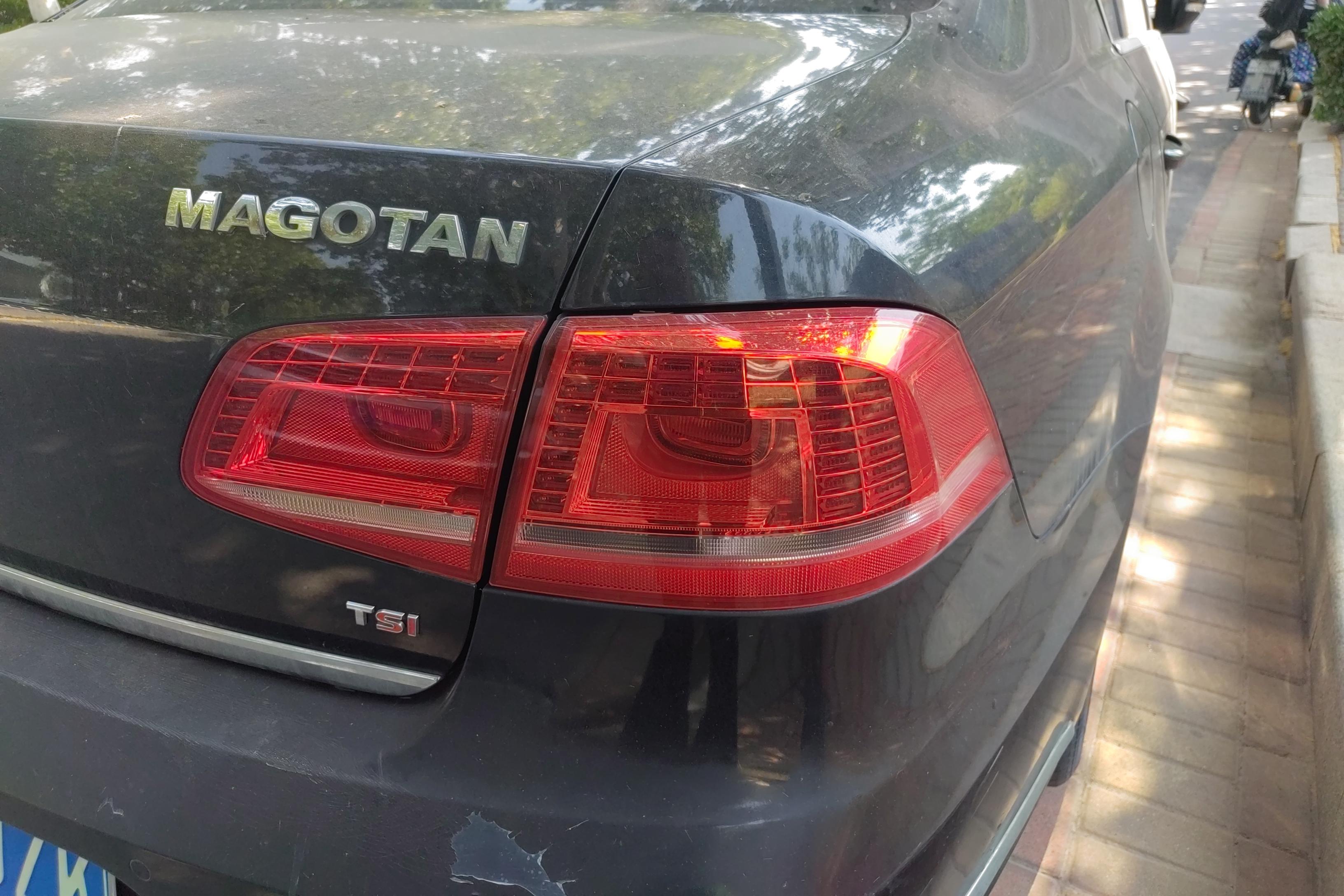 大众迈腾 2012款 1.8T 自动 汽油 豪华型 (国Ⅳ) 