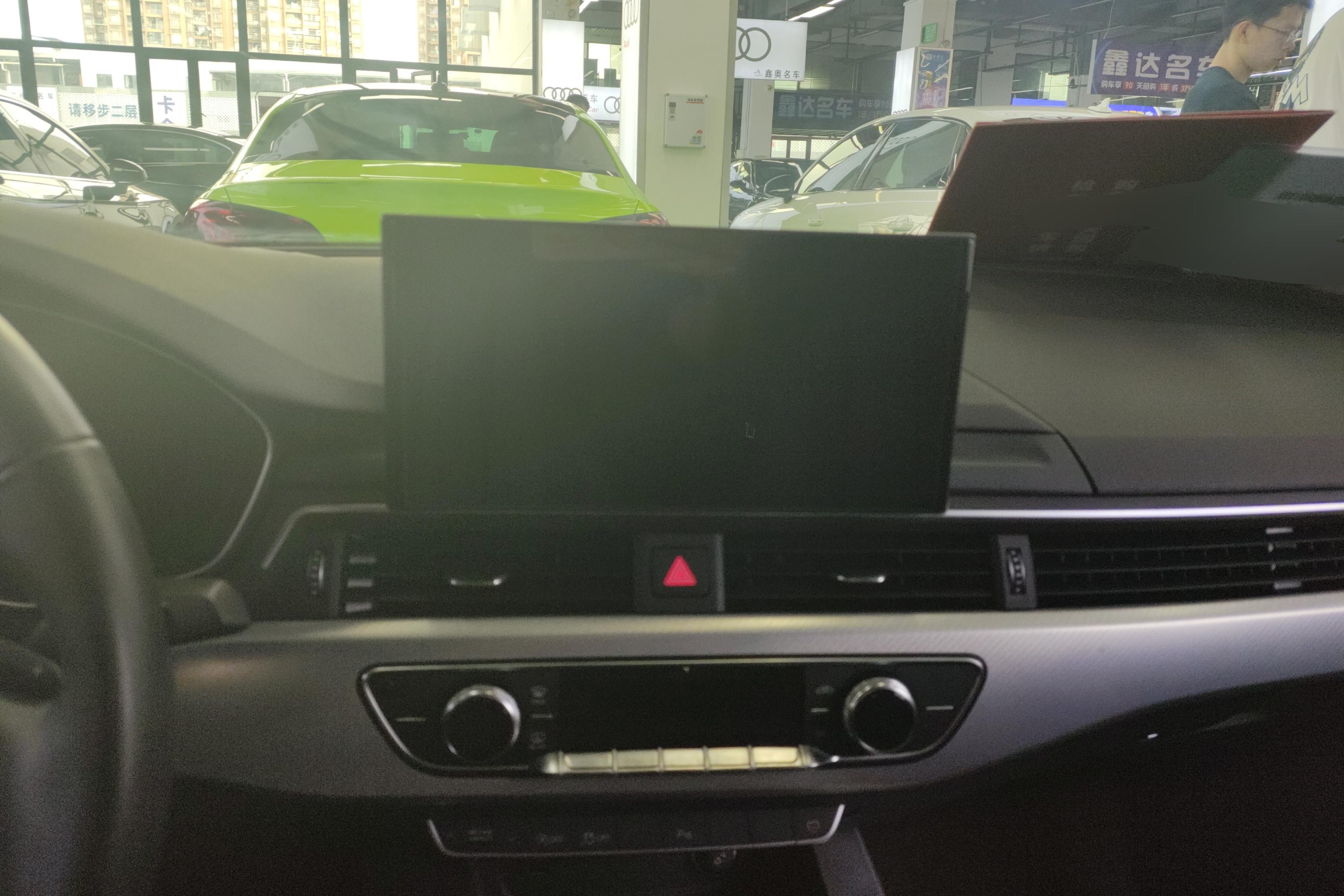 奥迪A5掀背 40TFSI [进口] 2021款 2.0T 自动 汽油 时尚致雅型 