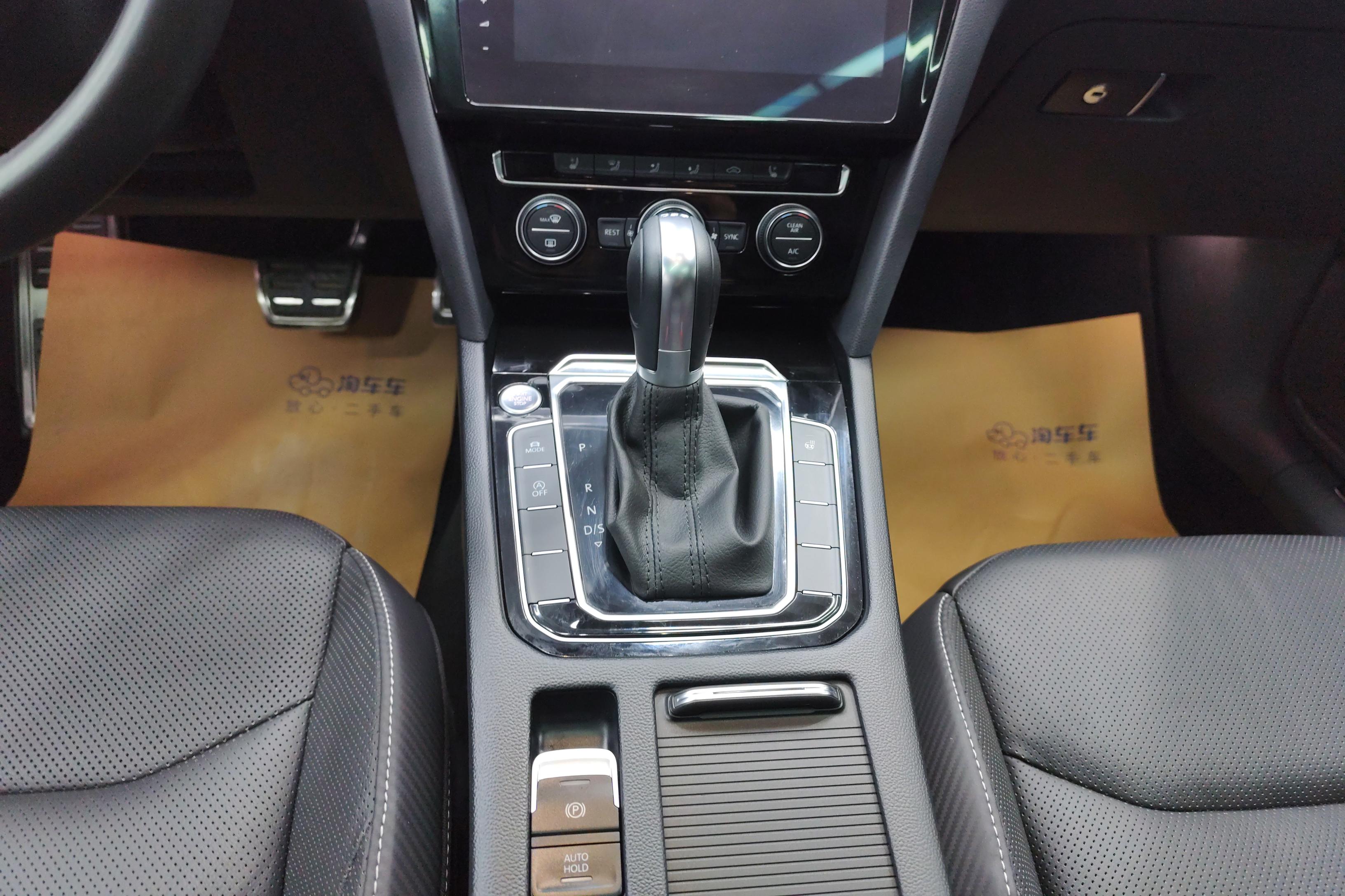 大众CC 2019款 2.0T 自动 魅颜版 (国Ⅴ) 