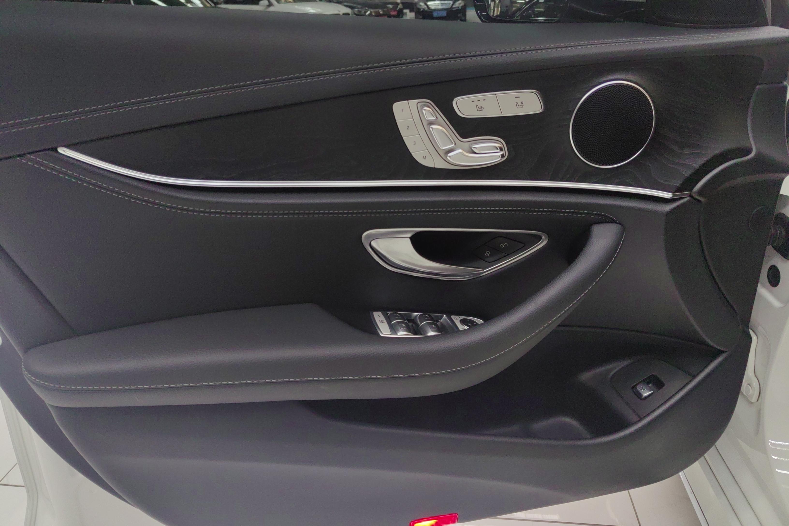 奔驰E级 E300L 2018款 2.0T 自动 汽油 运动时尚型改款 (国Ⅴ) 