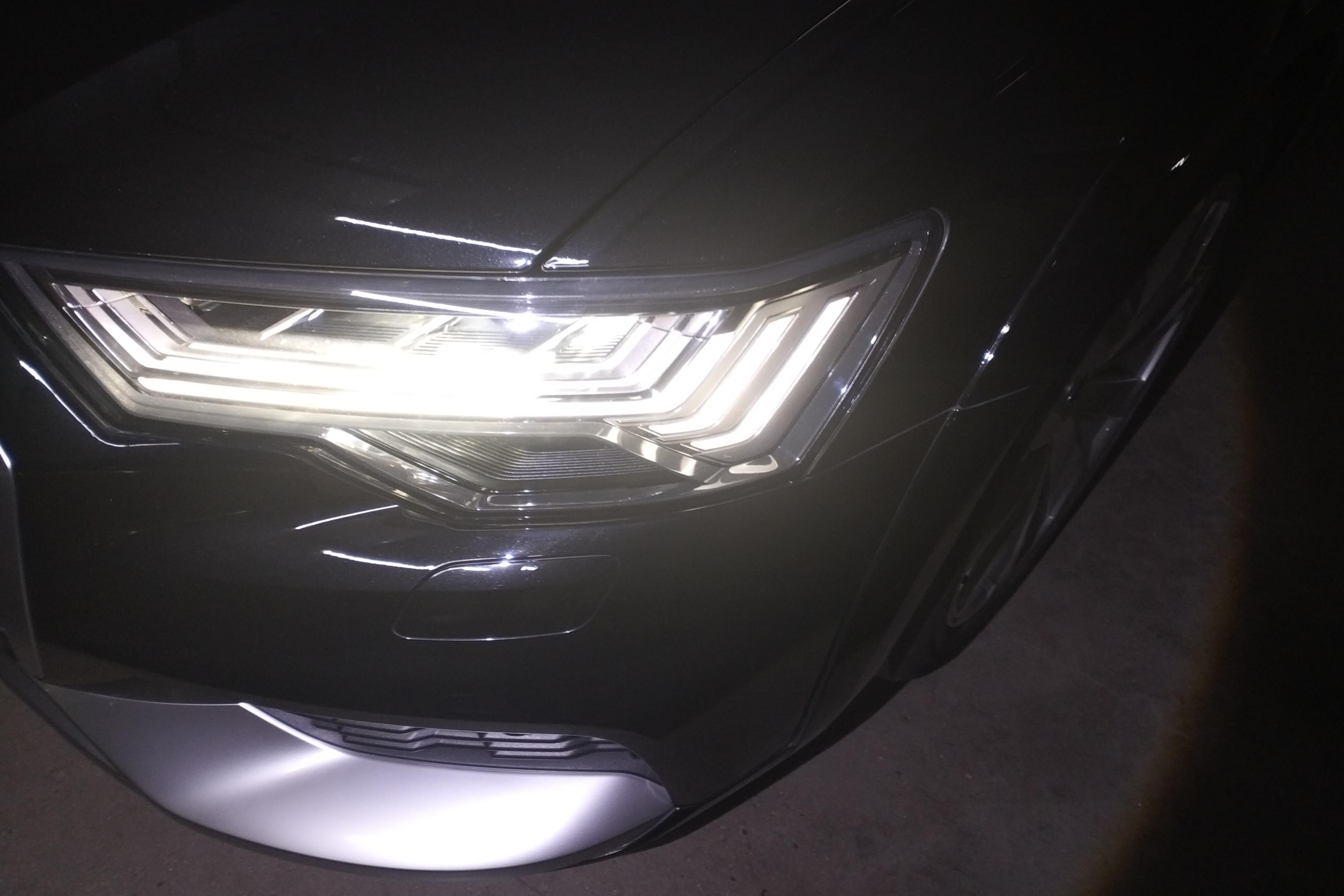奥迪A6旅行 Allroad [进口] 2021款 3.0T 自动 汽油 探索家55TFSI尊享越野型 