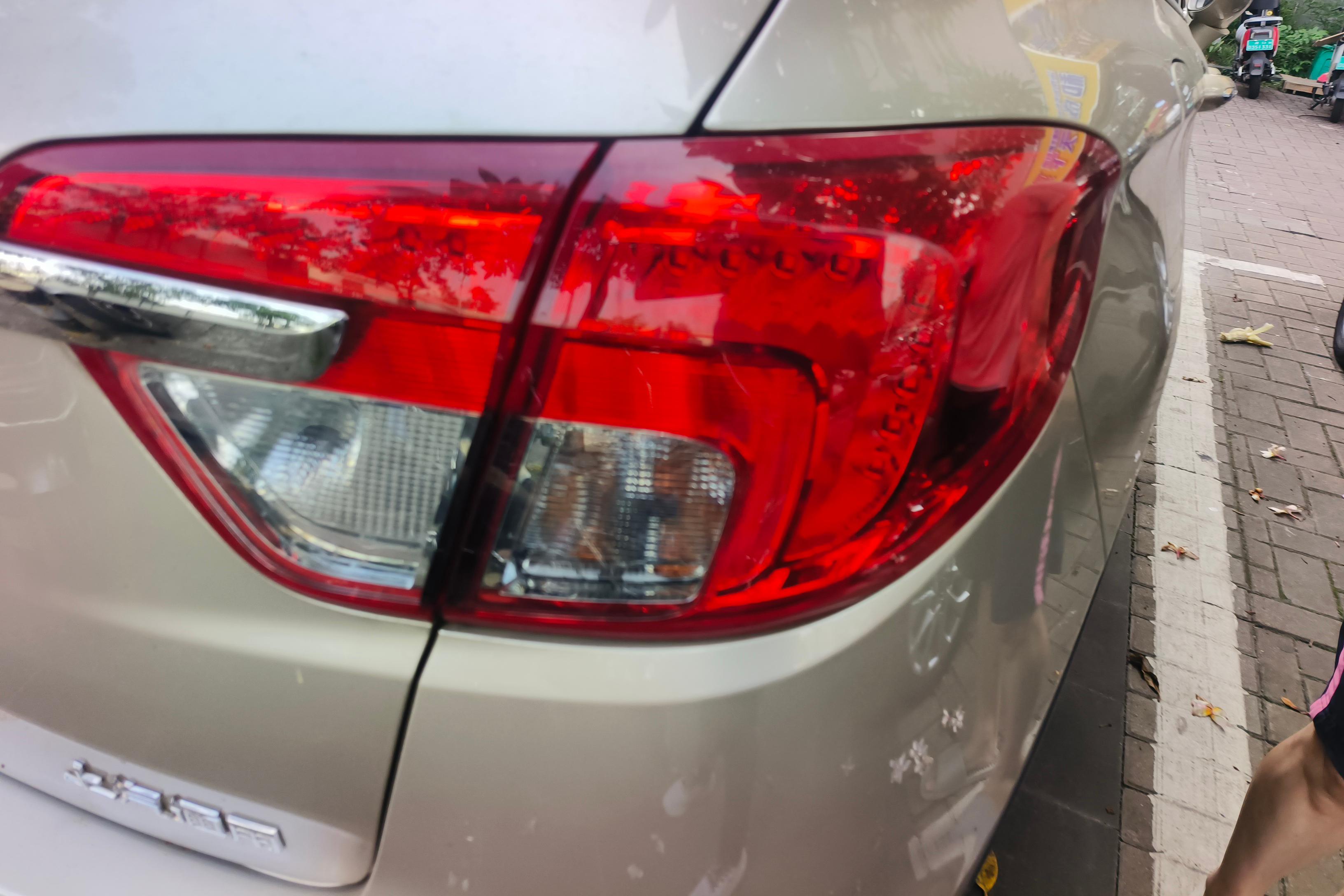 别克昂科威 2016款 1.5T 自动 20T精英型 (国Ⅴ) 