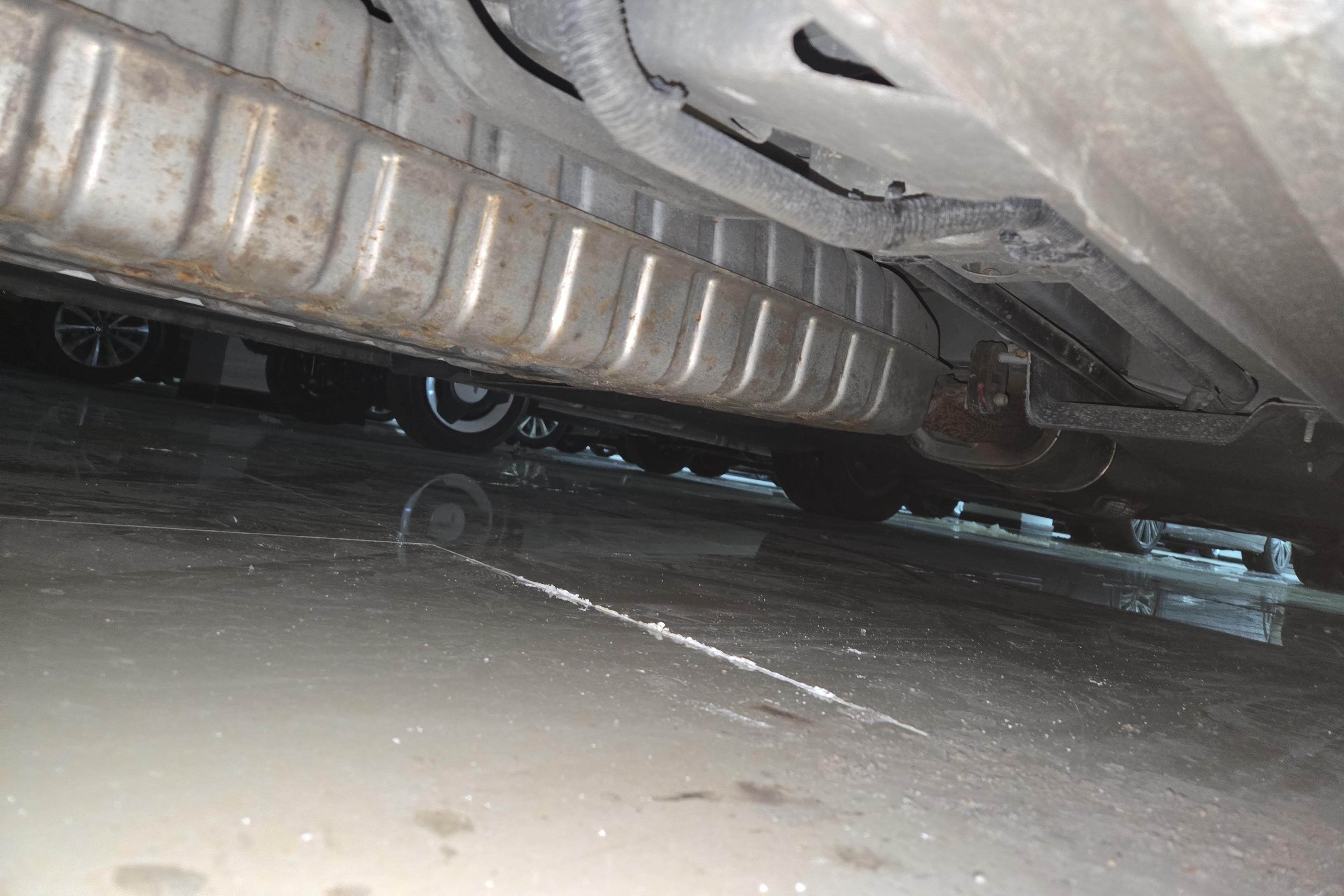 别克GL8 2022款 2.0T 自动 7座 653T尊享型 (国Ⅵ) 