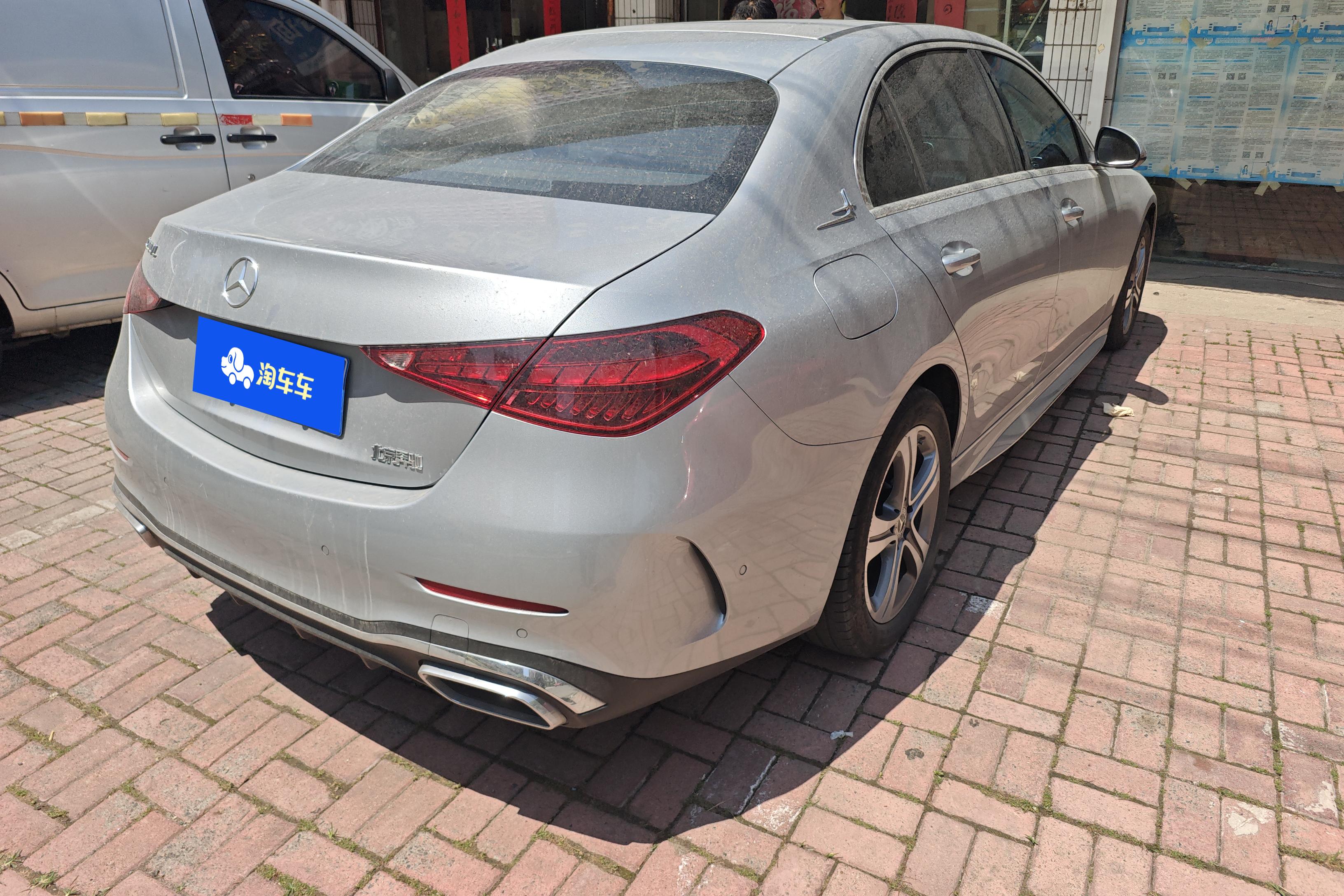 奔驰C级 C200L 2022款 1.5T 自动 改款运动版 (国Ⅵ) 