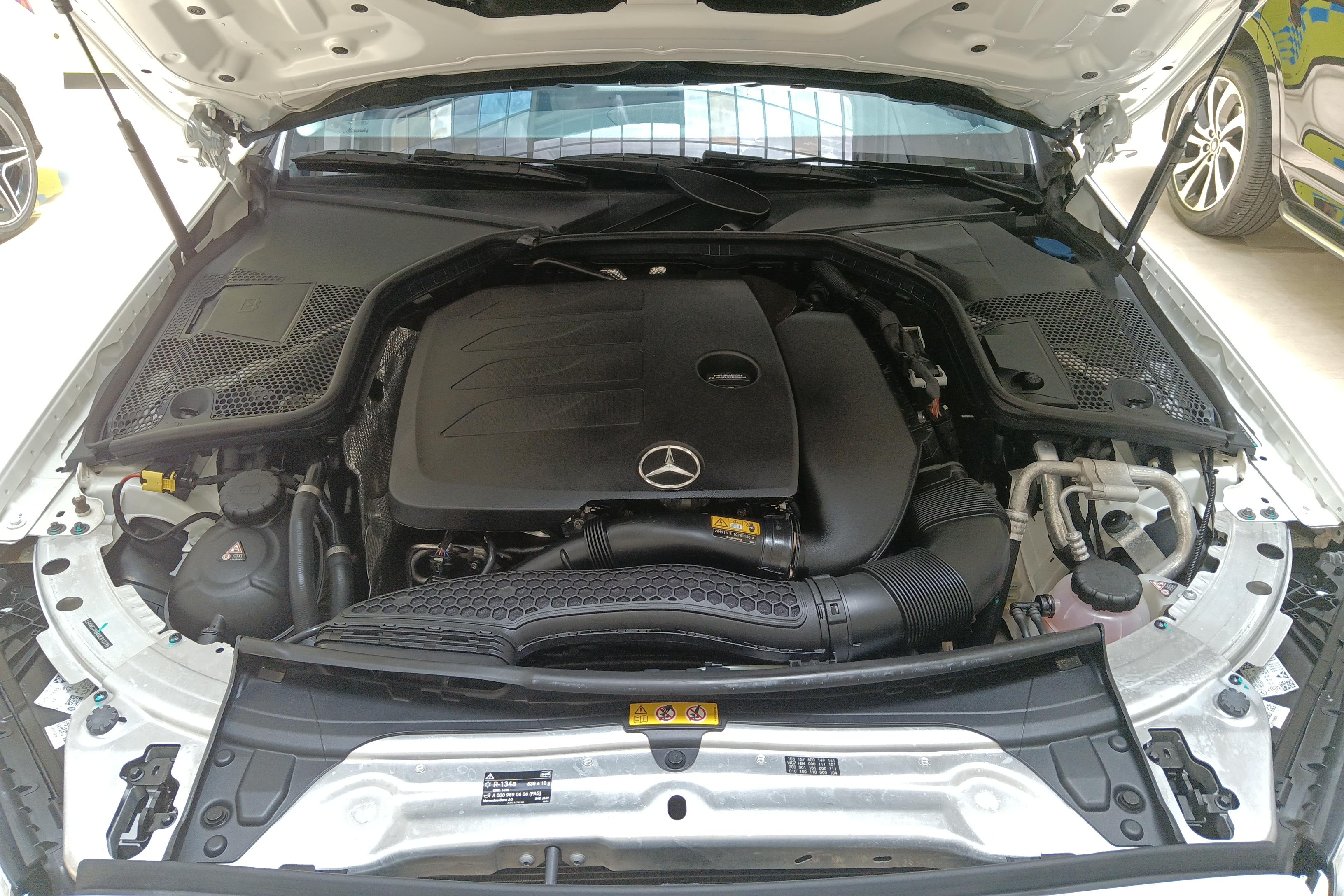 奔驰C级 C260L 2021款 1.5T 自动 运动版 (国Ⅵ) 