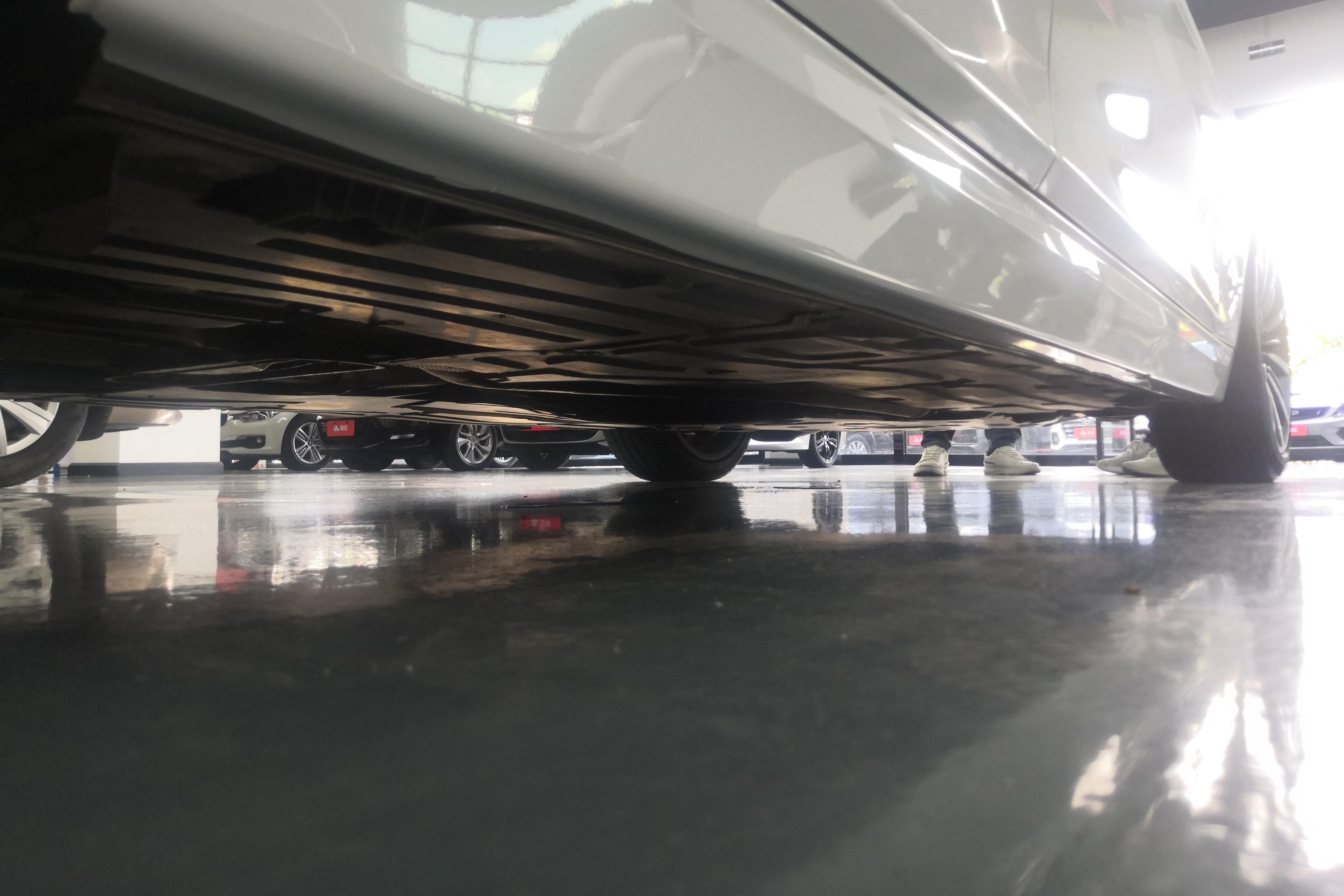 宝马3系 320Li 2019款 2.0T 自动 汽油 时尚版 (国Ⅴ) 