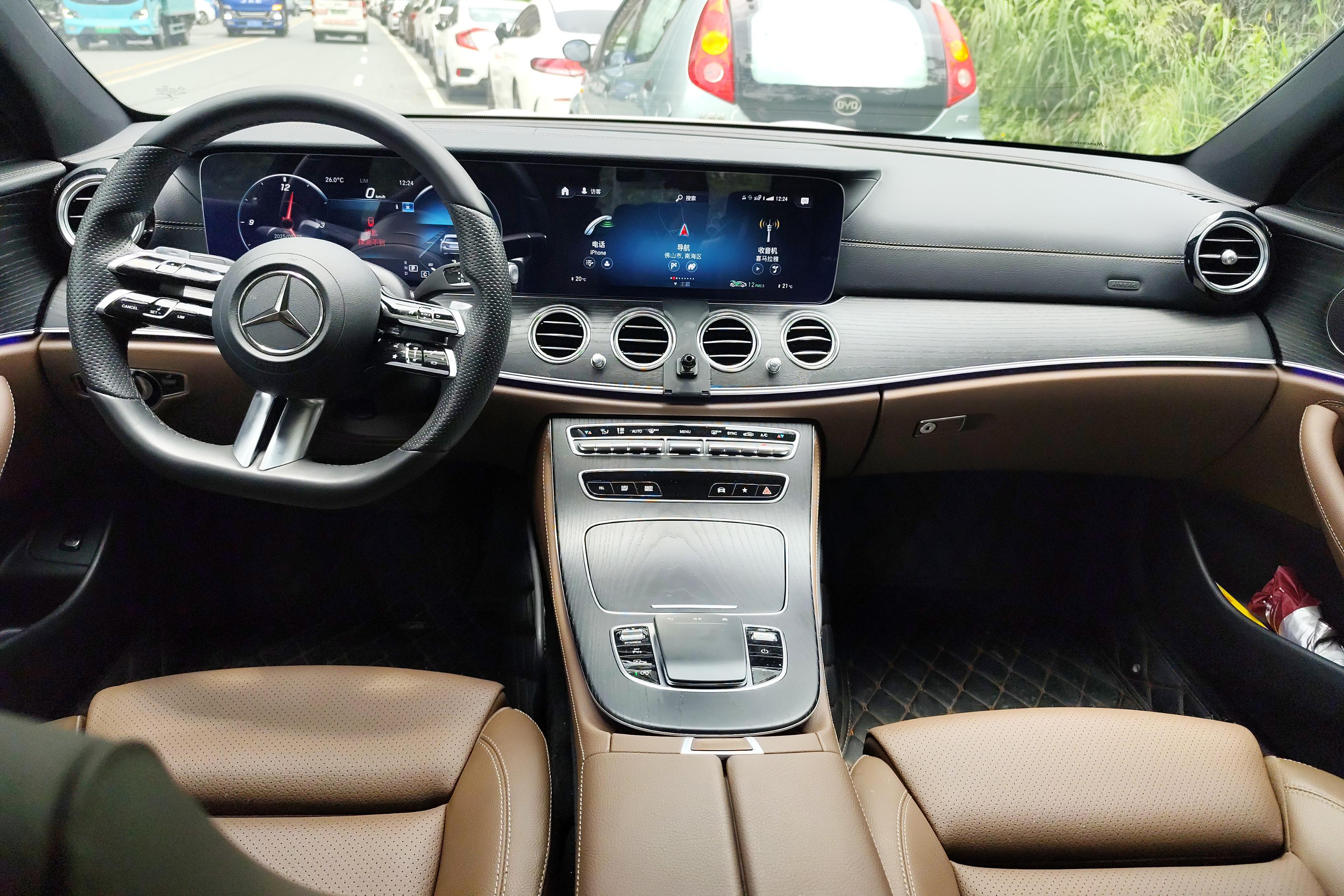 奔驰E级 E260L 2021款 2.0T 自动 汽油 改款运动型 (国Ⅵ) 