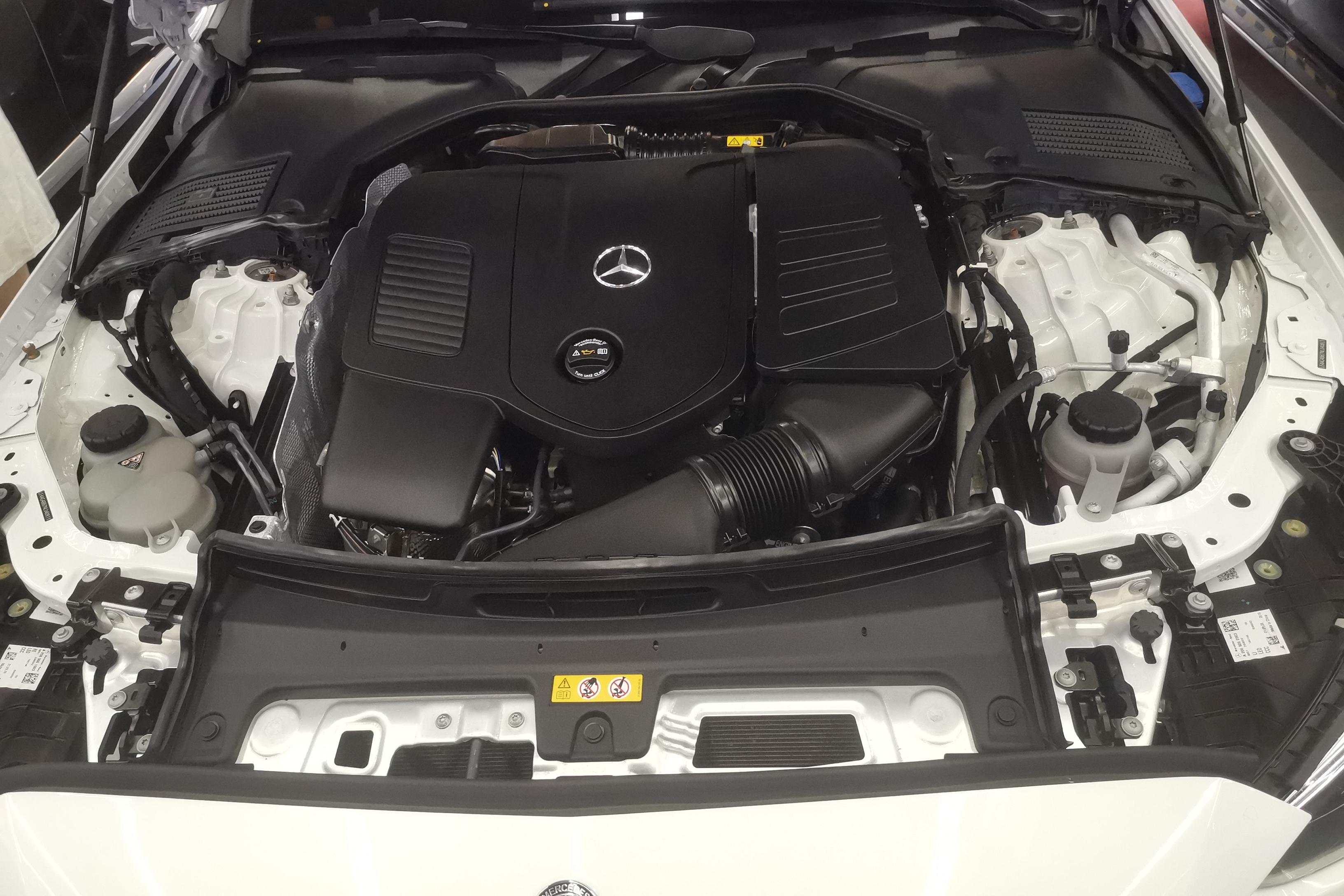 奔驰C级 C200L 2022款 1.5T 自动 运动版 (国Ⅵ) 
