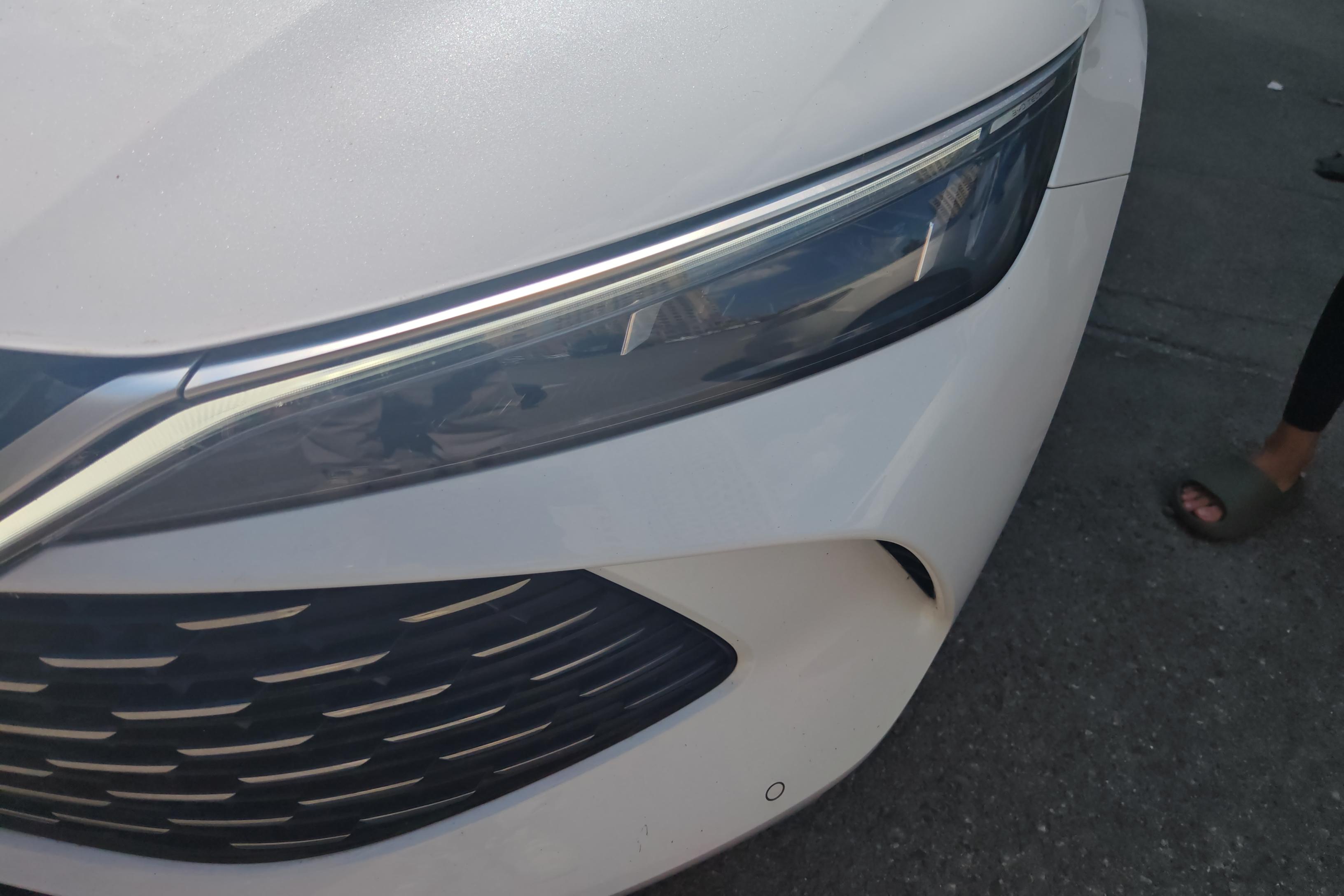 比亚迪秦L DM-i 2024款 1.5L 自动 120KM超越型 (国Ⅵ) 