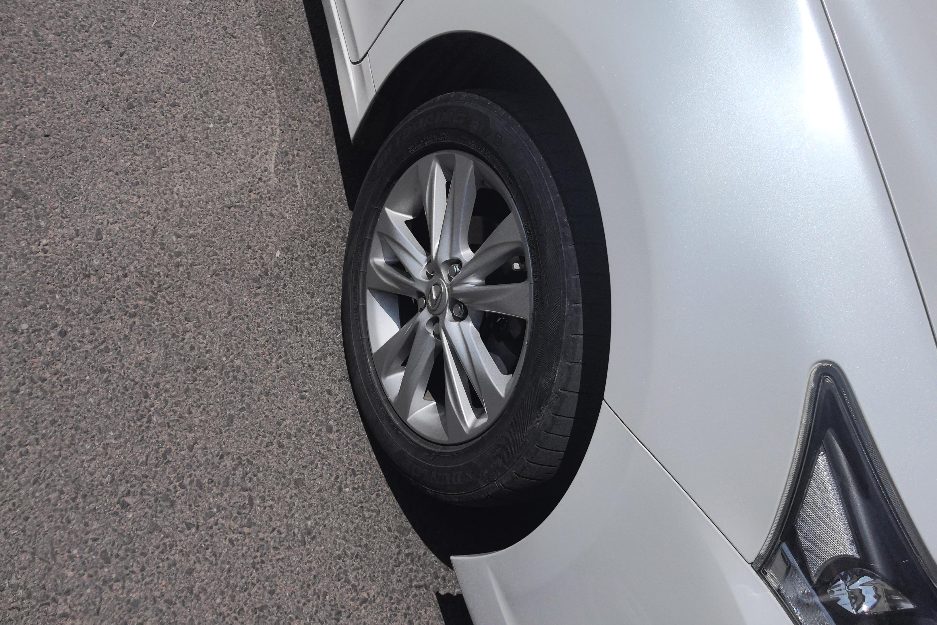 雷克萨斯CT 200h [进口] 2014款 1.8L 自动 精英版单色 