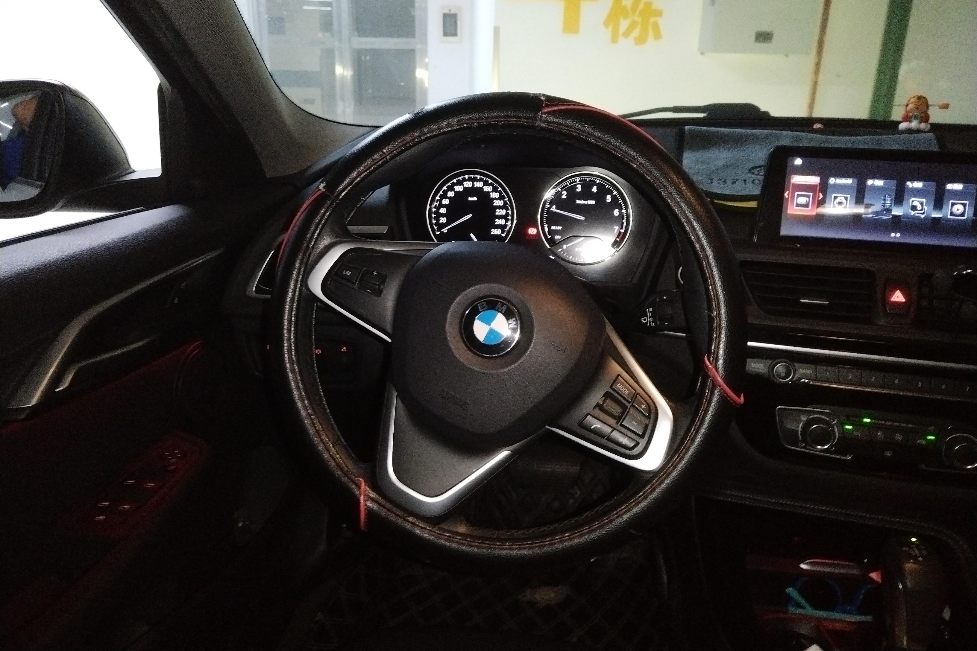 宝马1系 118i 2018款 1.5T 自动 运动型 (国Ⅴ) 