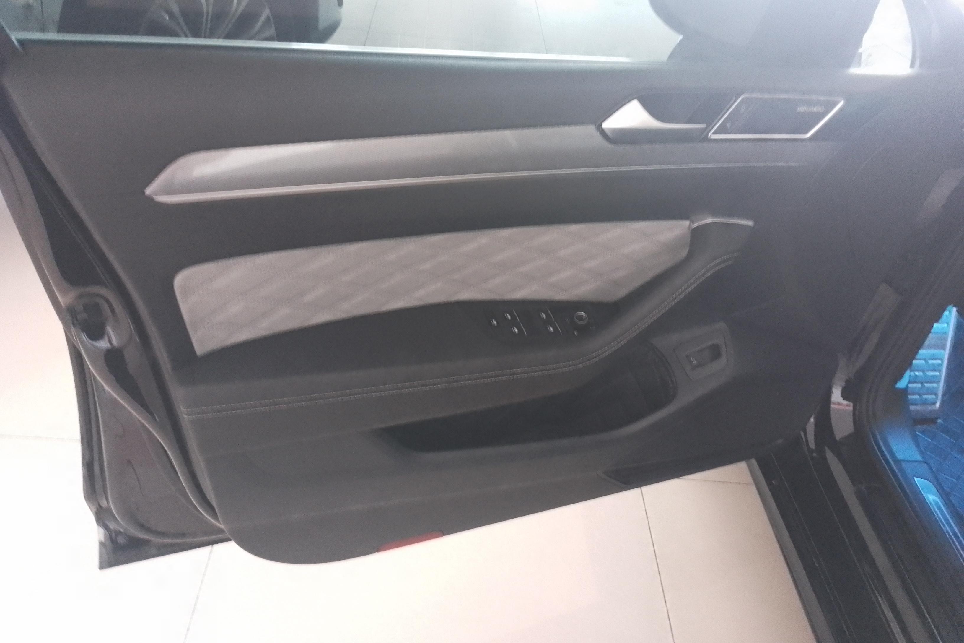 大众迈腾 2023款 1.4T 自动 汽油 280TSI领先型 (国Ⅵ) 