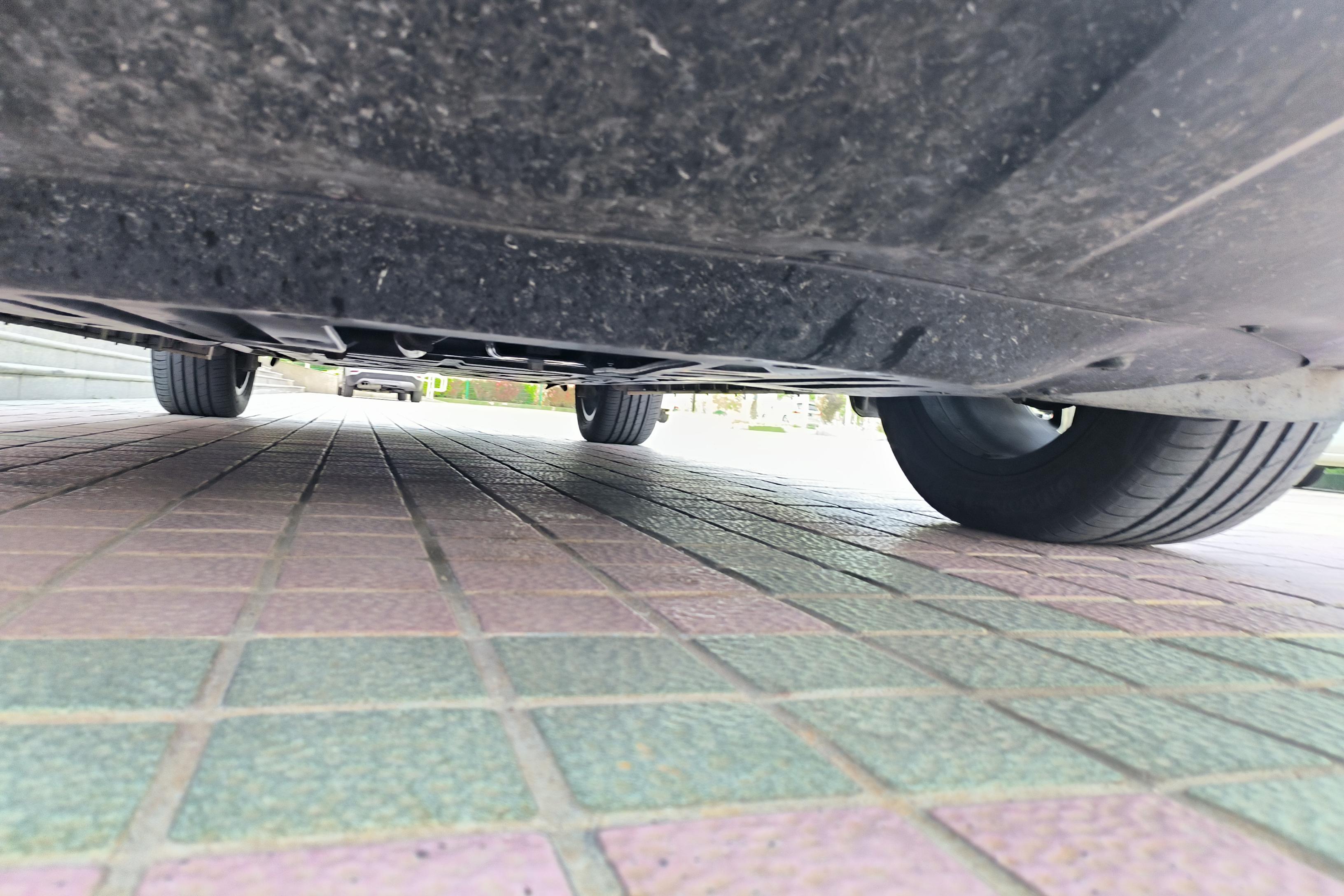 比亚迪唐DM i 2023款 1.5T 自动 冠军版112KM尊荣型 (国Ⅵ) 