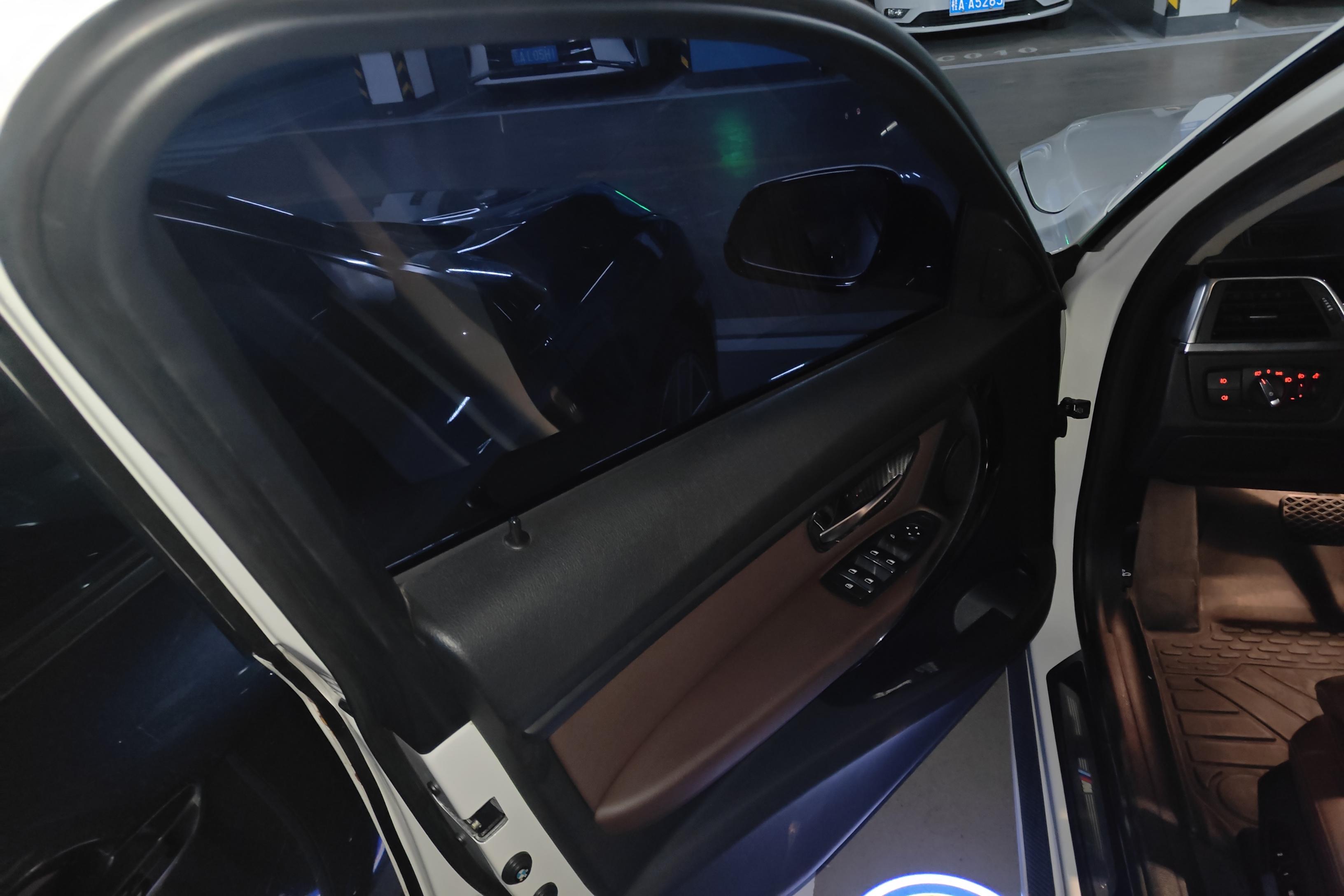 宝马3系 320Li 2019款 2.0T 自动 汽油 M运动套装 (国Ⅴ) 