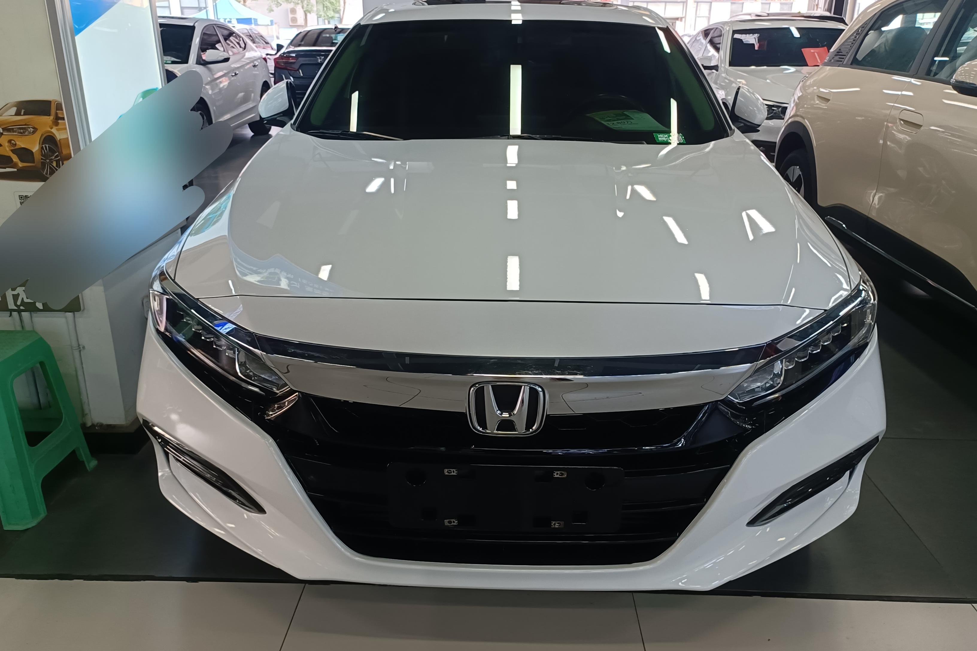本田雅阁 2018款 1.5T 自动 260TURBO精英版 (国Ⅴ) 