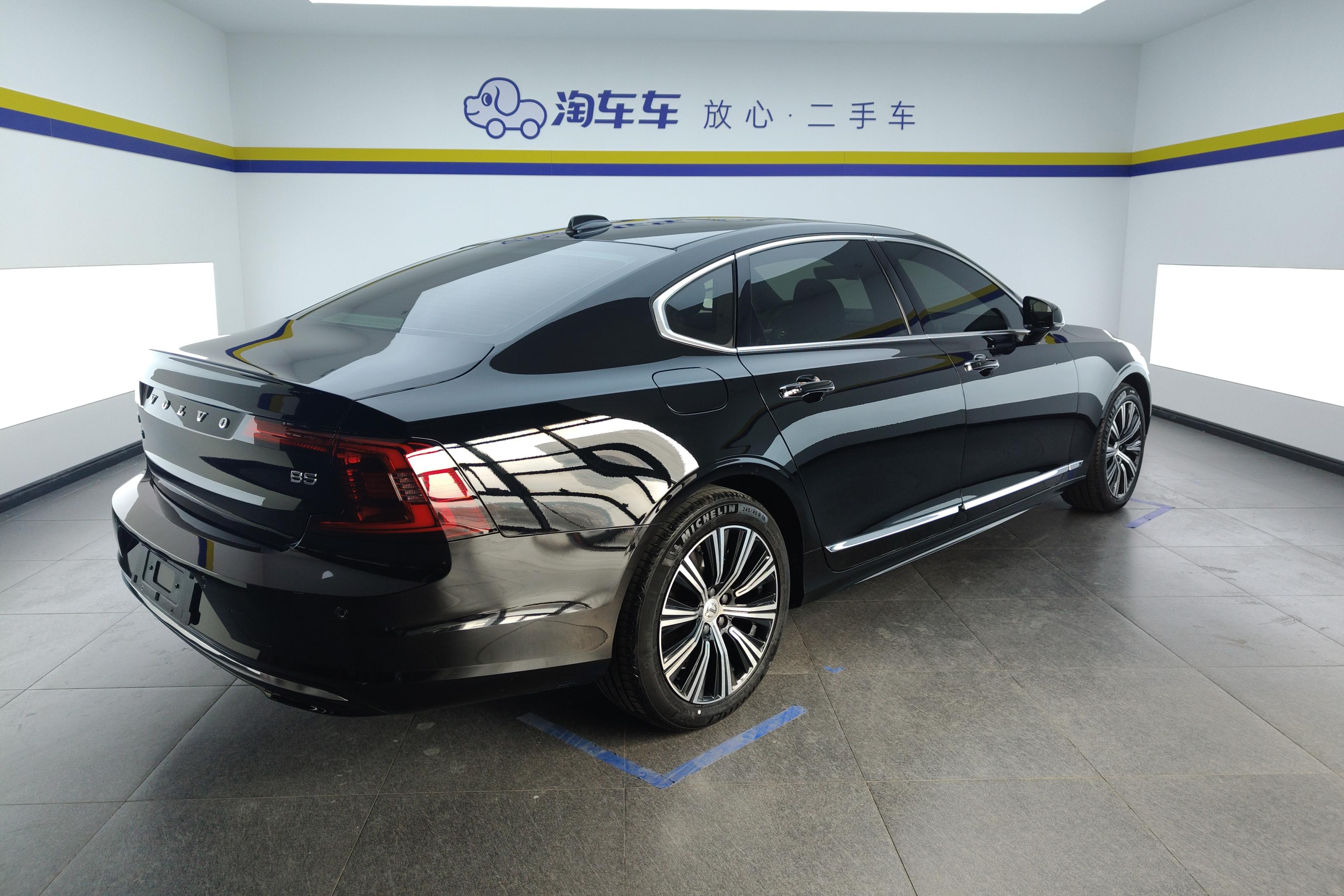 沃尔沃S90 B5 2022款 2.0T 自动 智逸豪华版 (国Ⅵ) 
