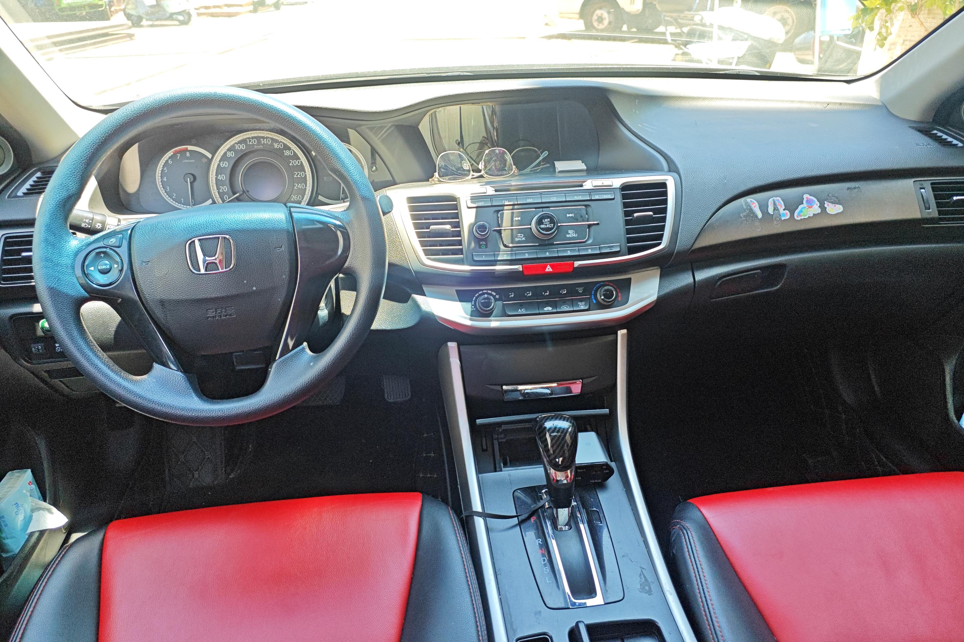 本田雅阁 2014款 2.0L 自动 舒适版LX (国Ⅳ) 