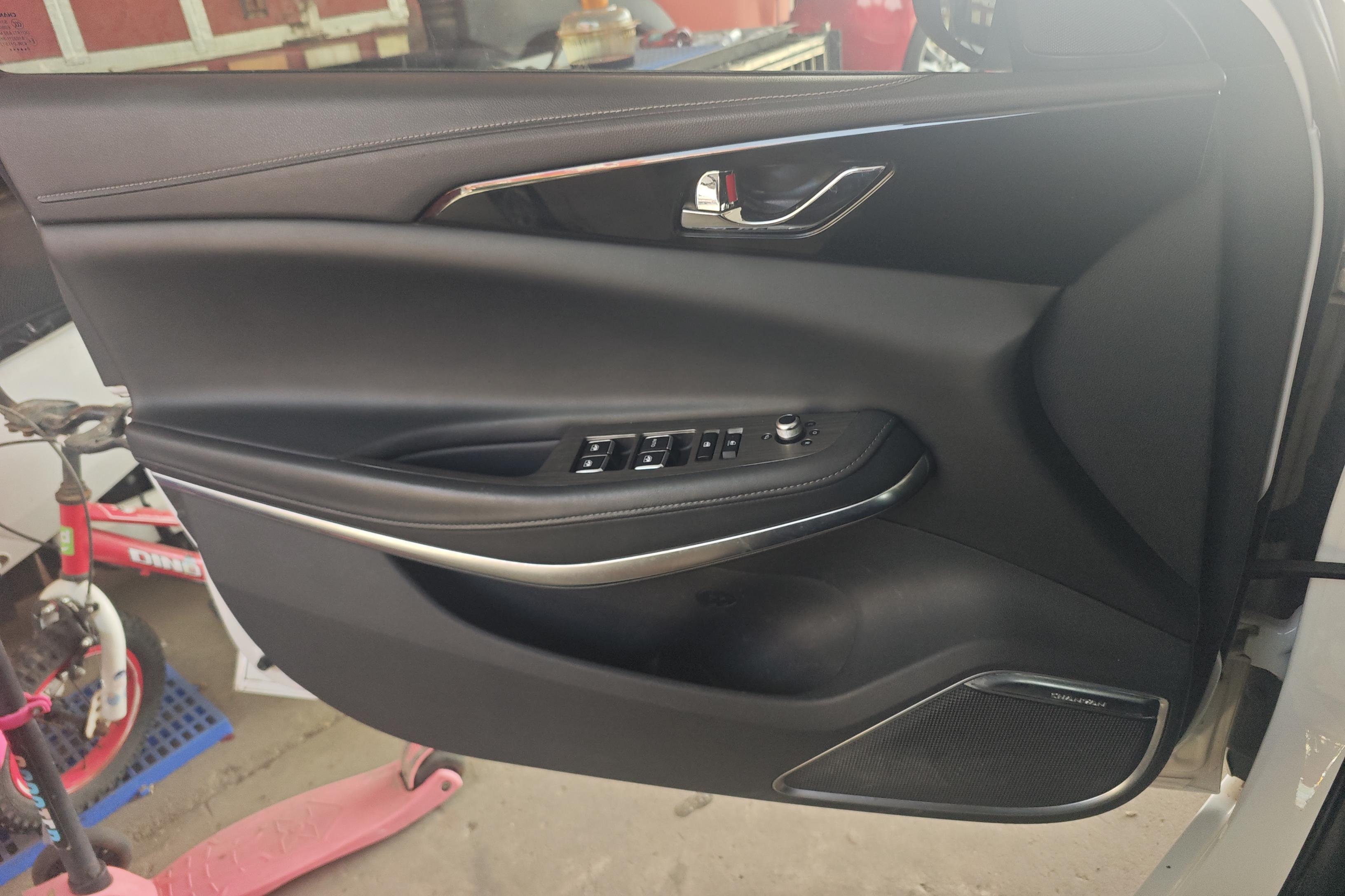 长安锐程CC 2021款 1.5T 自动 蓝鲸版尊贵型 (国Ⅵ) 