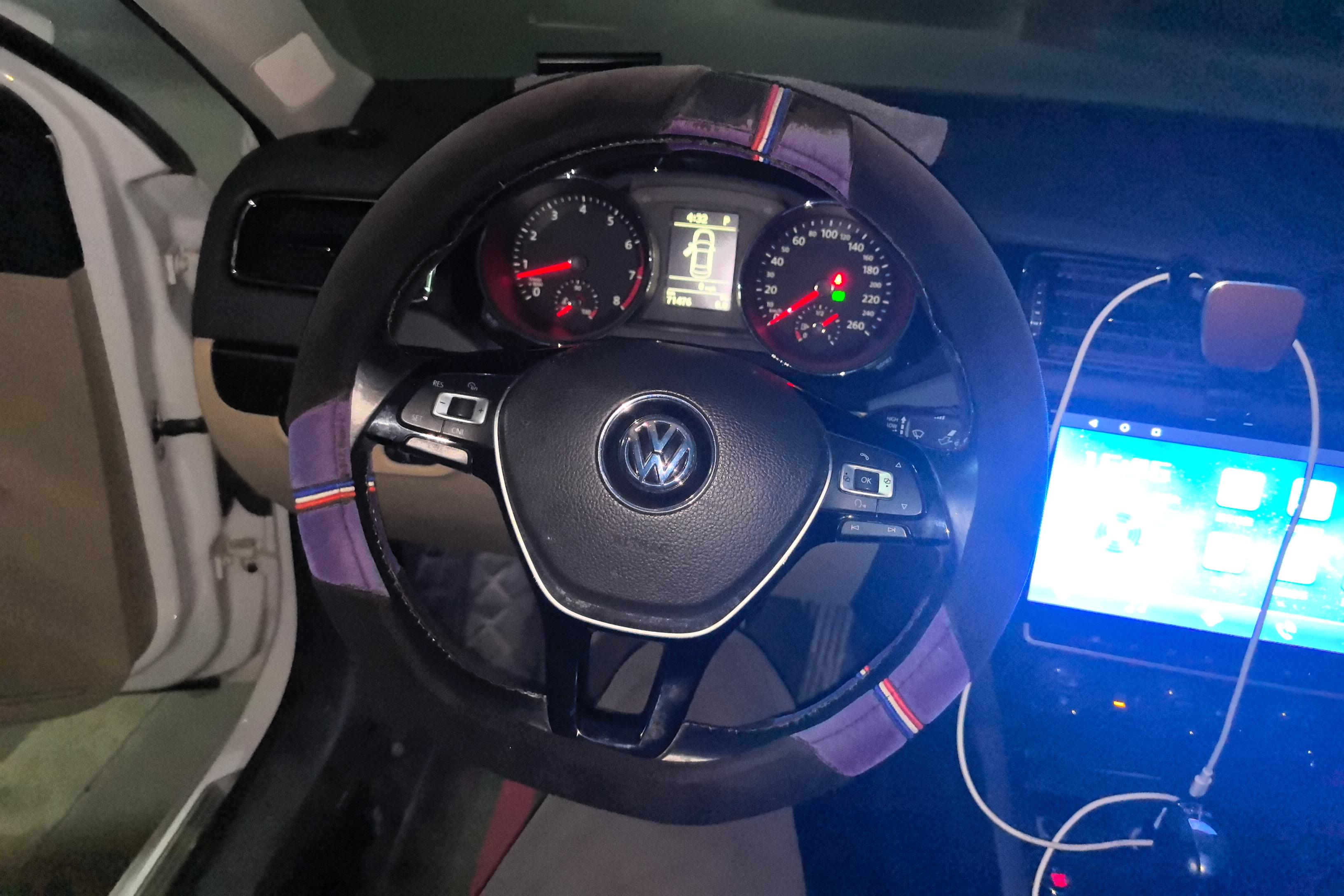 大众速腾 2015款 1.4T 自动 230TSI豪华型 (国Ⅴ) 