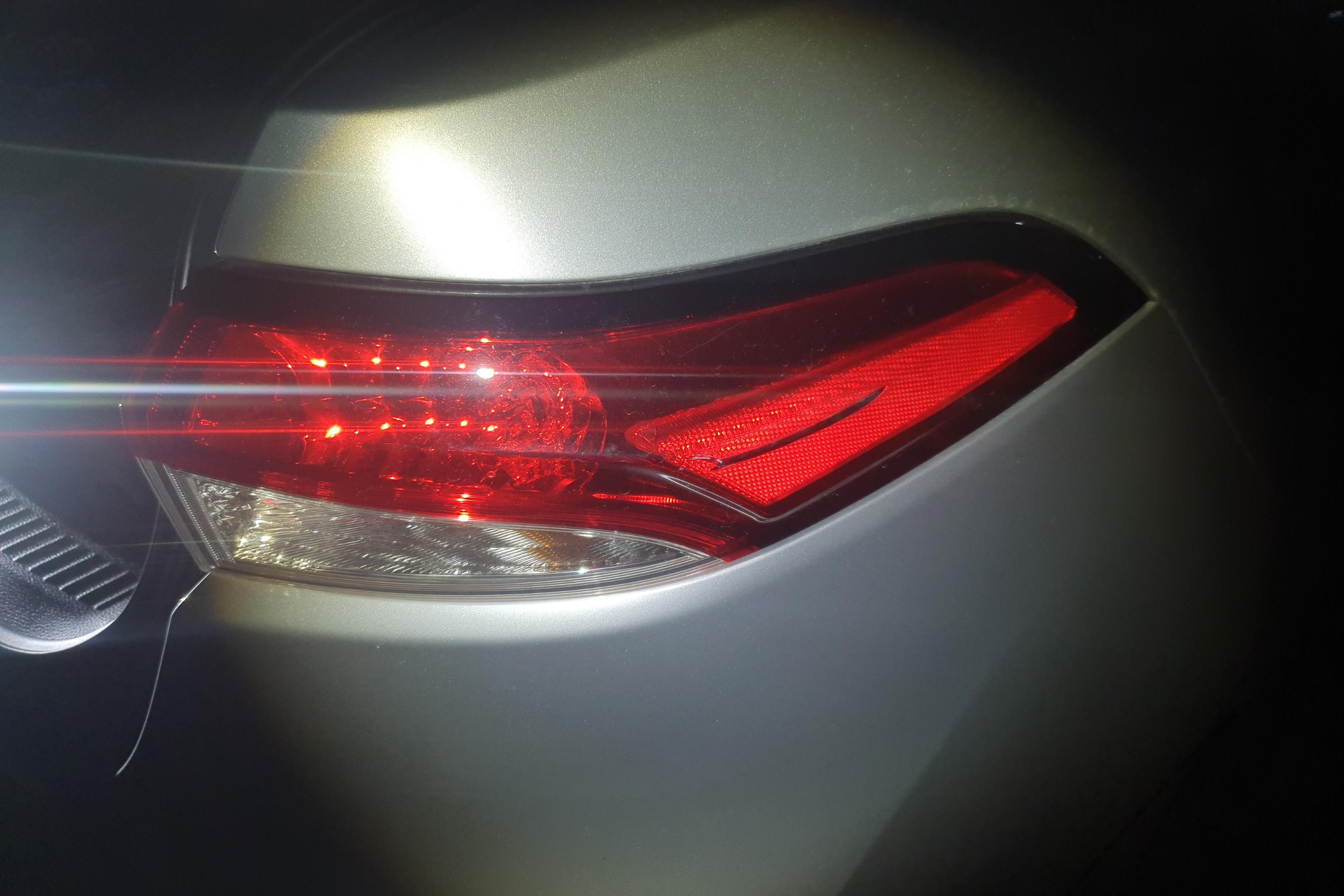 丰田雷凌 2022款 1.2T 自动 185T运动版 (国Ⅵ) 