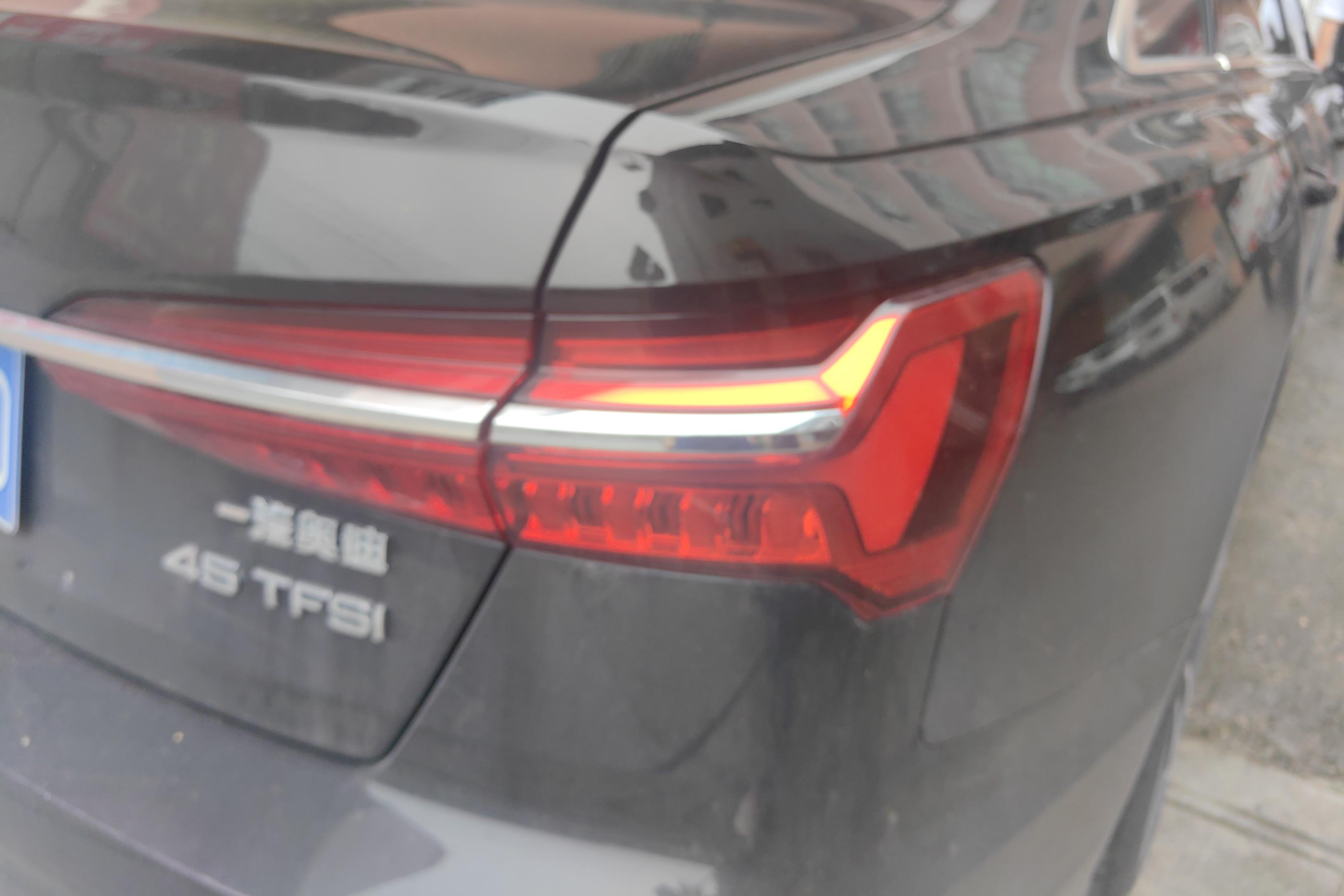 奥迪A6L 40TFSI 2022款 2.0T 自动 豪华致雅型 (国Ⅵ) 