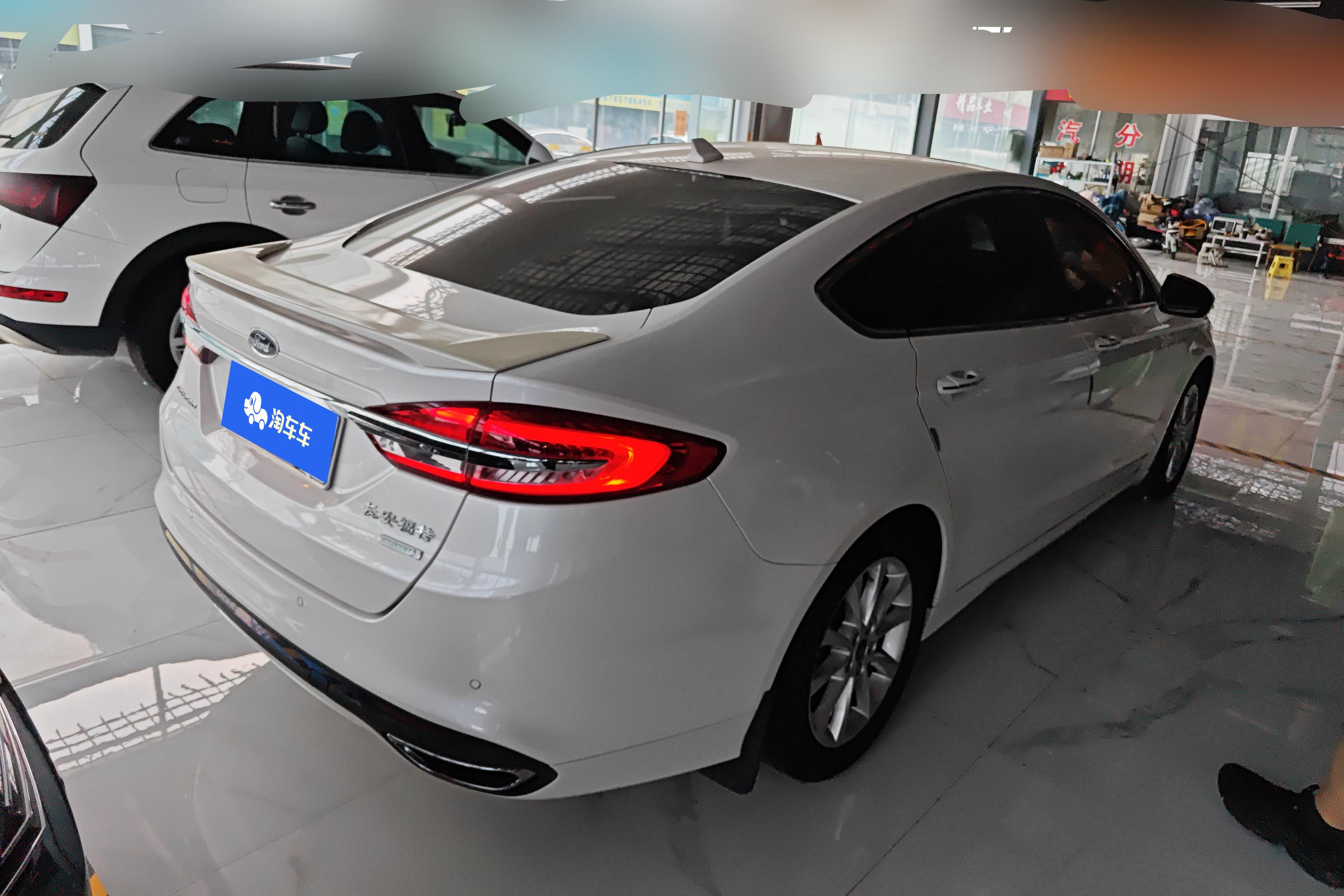 福特蒙迪欧 2017款 1.5T 自动 EcoBoost180时尚型 (国Ⅴ) 
