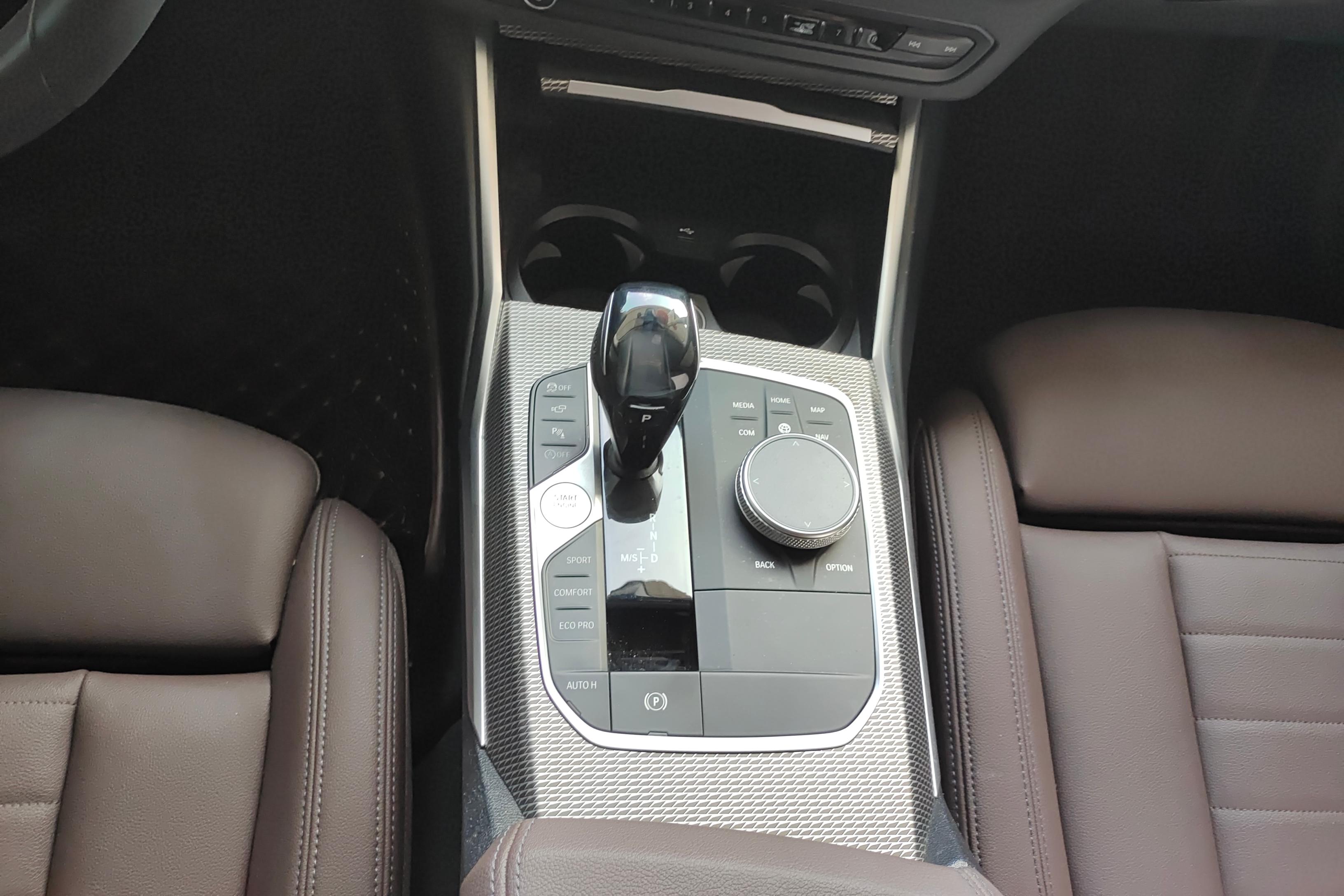 宝马3系 325Li 2020款 2.0T 自动 汽油 M运动曜夜版 (国Ⅵ) 