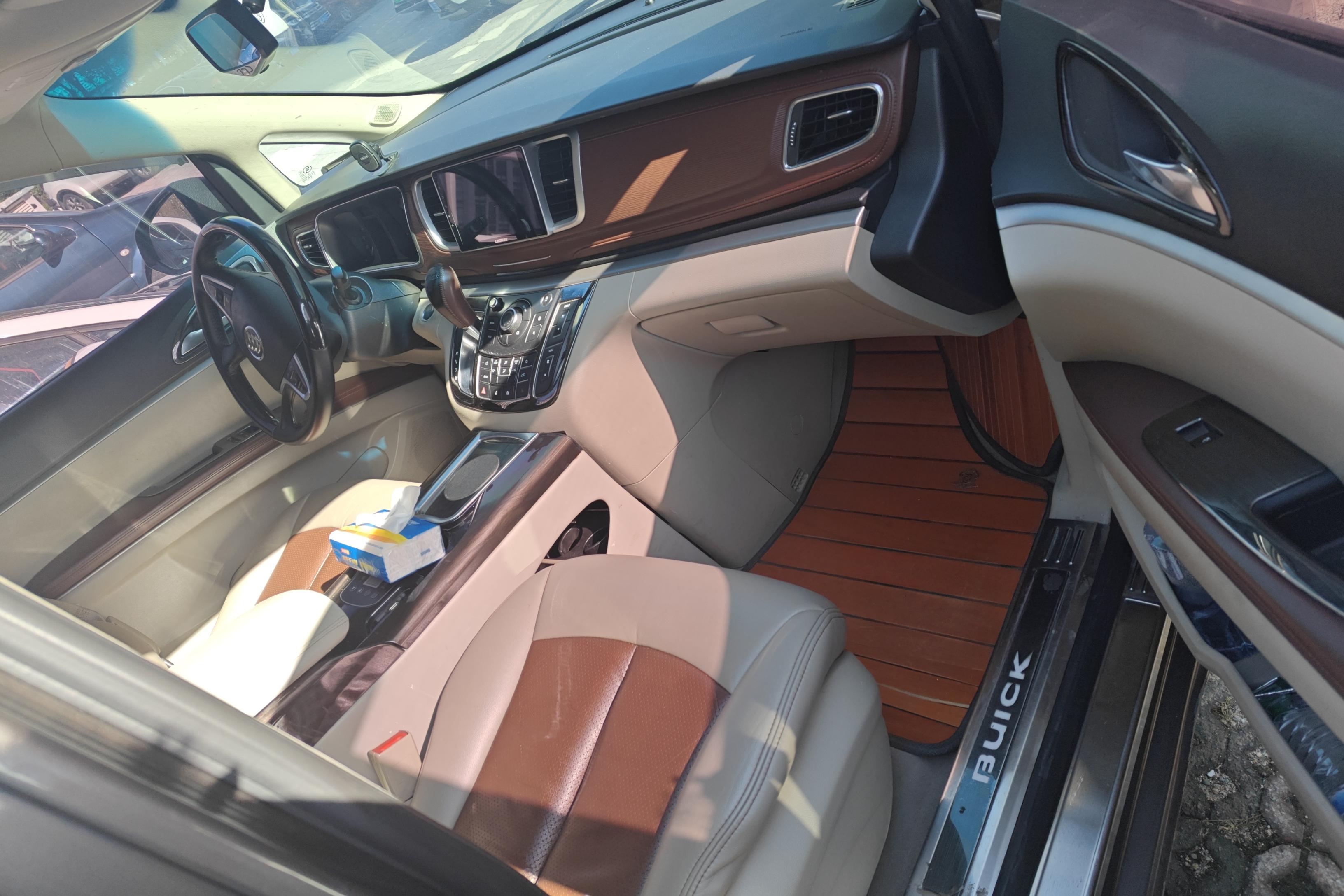 别克GL8 2017款 2.5L 自动 7座 25S舒适型 (国Ⅴ) 