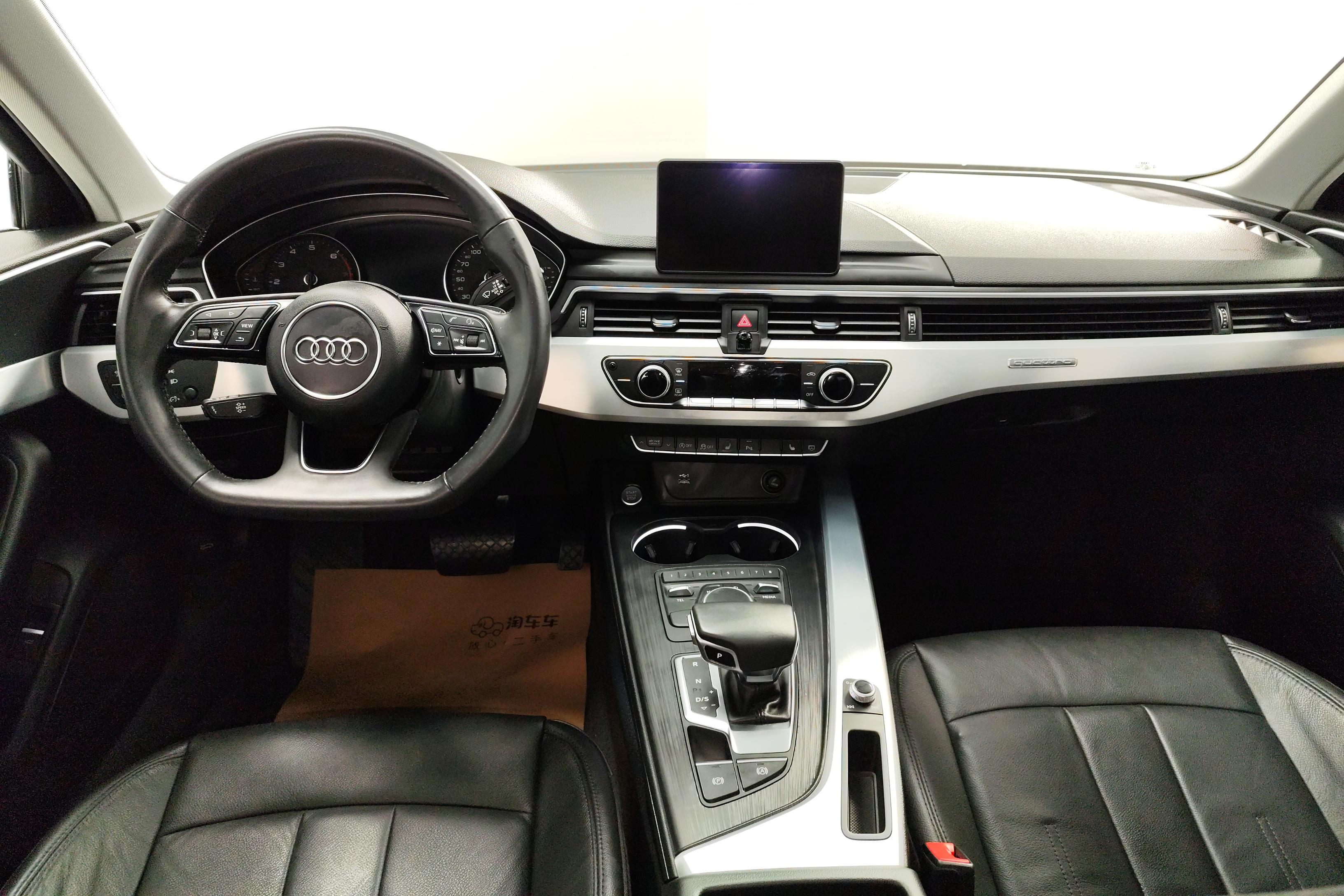 奥迪A4L 2019款 2.0T 自动 quattro个性运动版 (国Ⅵ) 