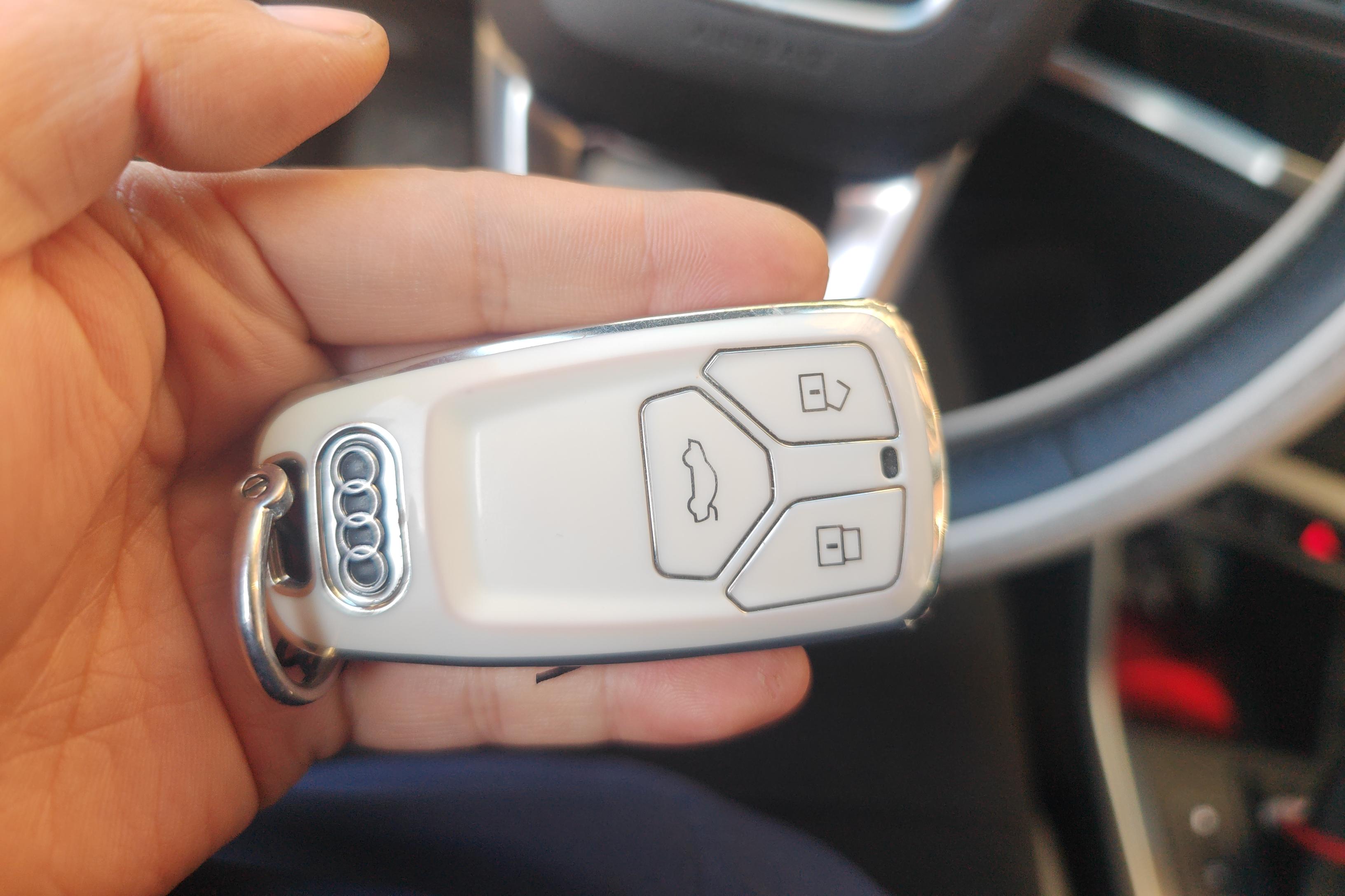 奥迪Q3 35TFSI 2021款 1.4T 自动 前驱 进取致雅型 (国Ⅵ) 