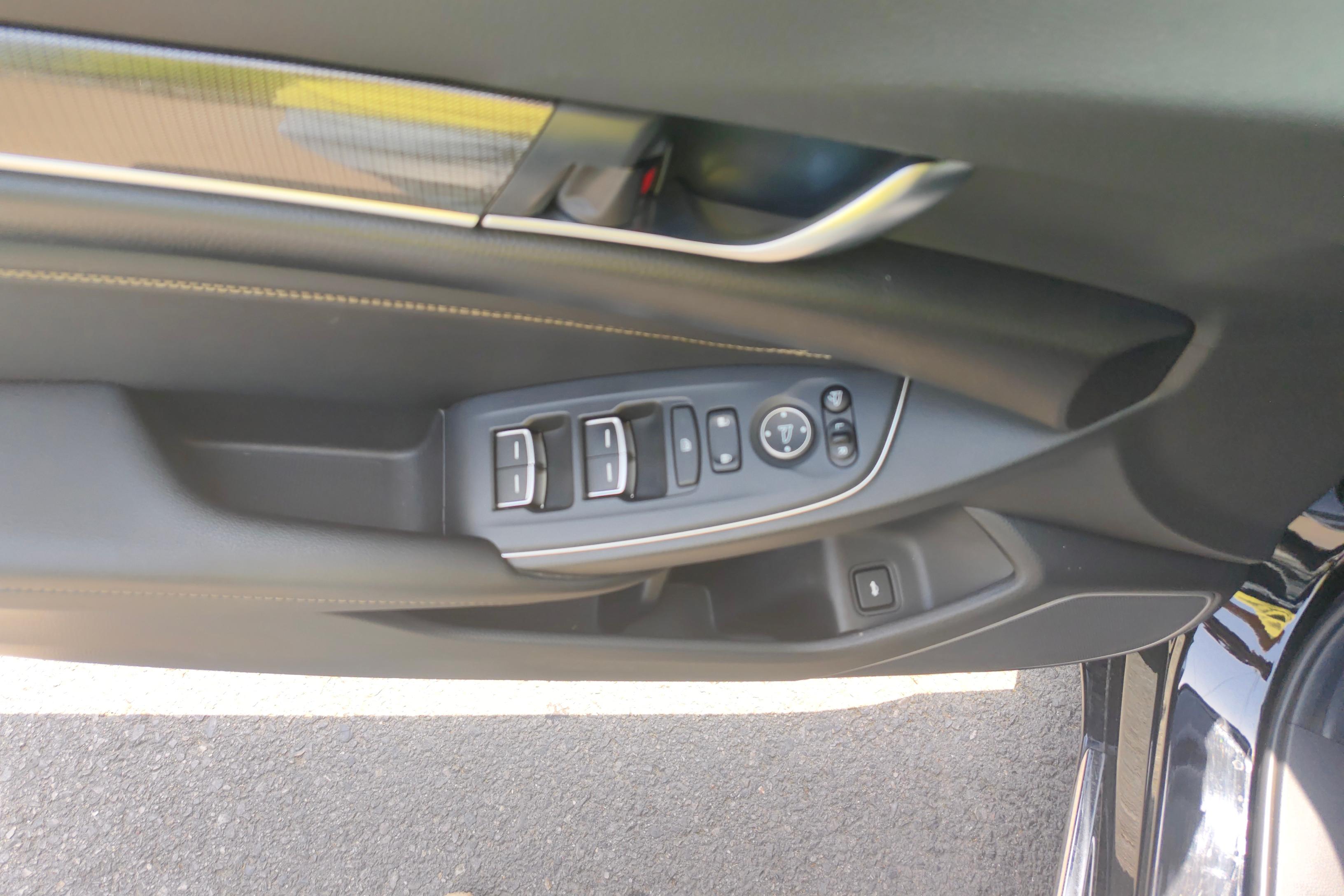 本田雅阁 2022款 1.5T 自动 260TURBO幻夜·尊贵版 (国Ⅵ) 