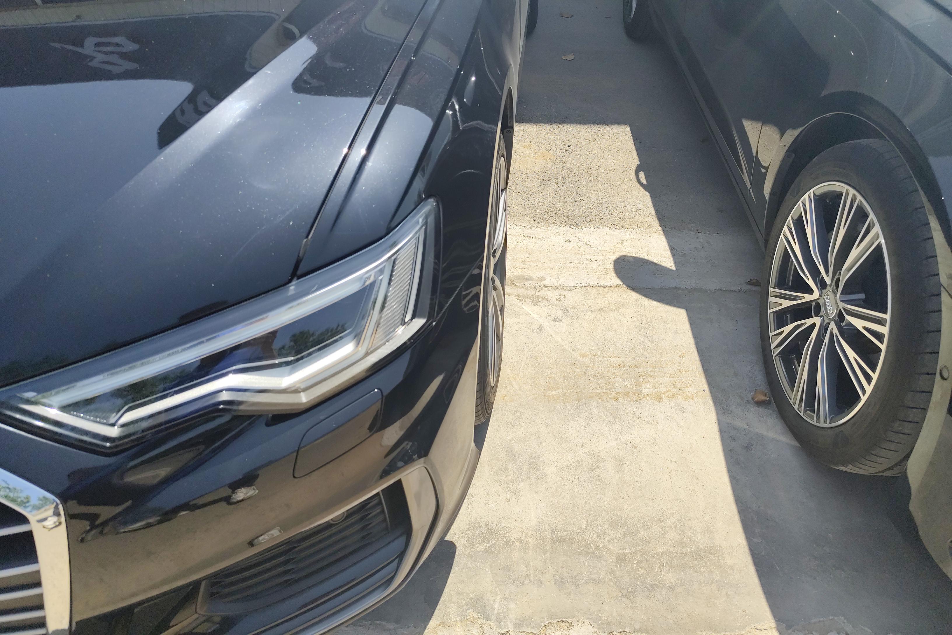 奥迪A6L 40TFSI 2020款 2.0T 自动 豪华动感型 (国Ⅵ) 
