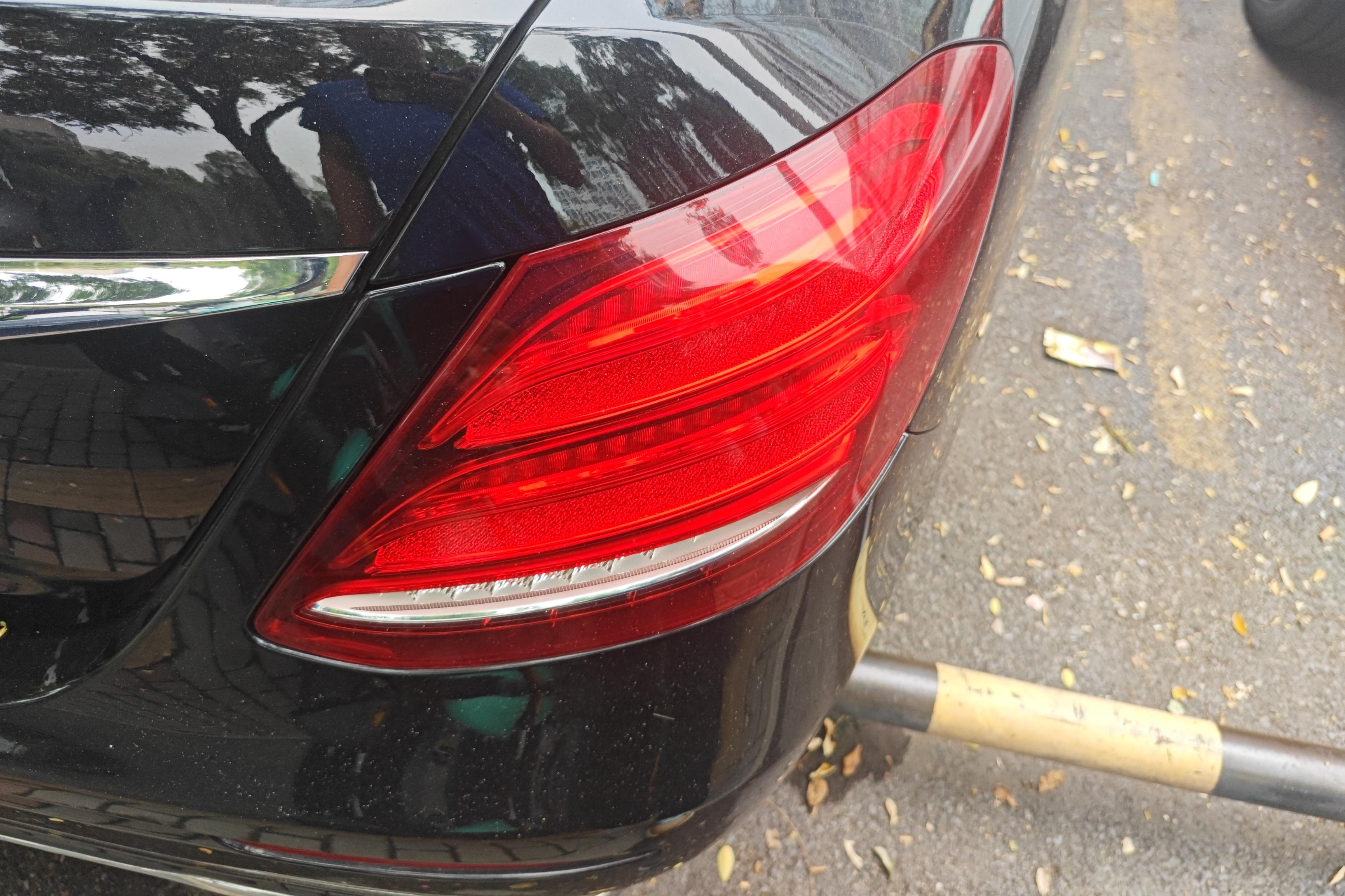 奔驰E级 E300L 2018款 2.0T 自动 汽油 豪华型改款 (国Ⅴ) 