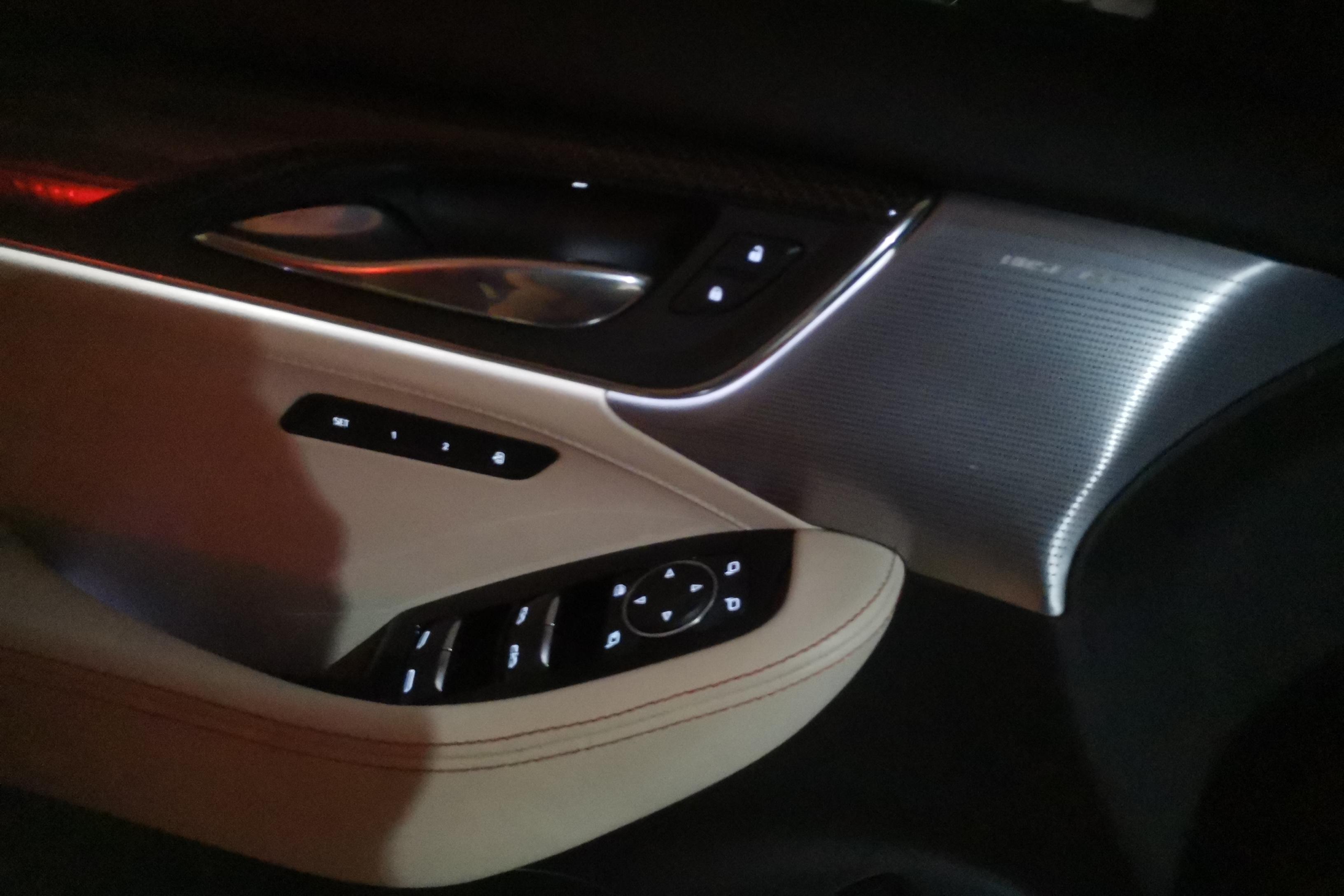 凯迪拉克CT5 2022款 2.0T 自动 28T铂金型 (国Ⅵ) 