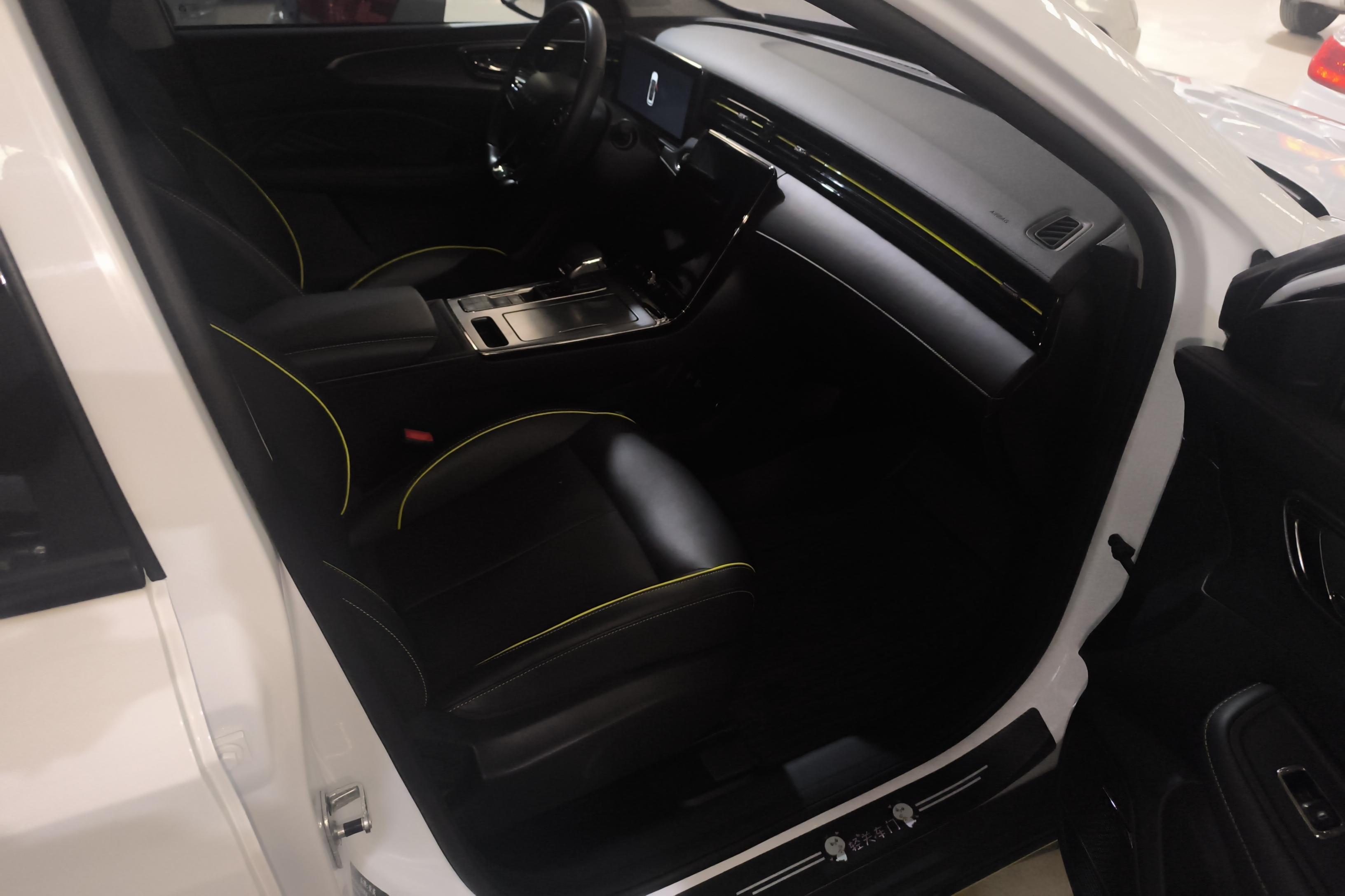 荣威RX5 PLUS 2021款 1.5T 自动 国潮智臻版 (国Ⅵ) 