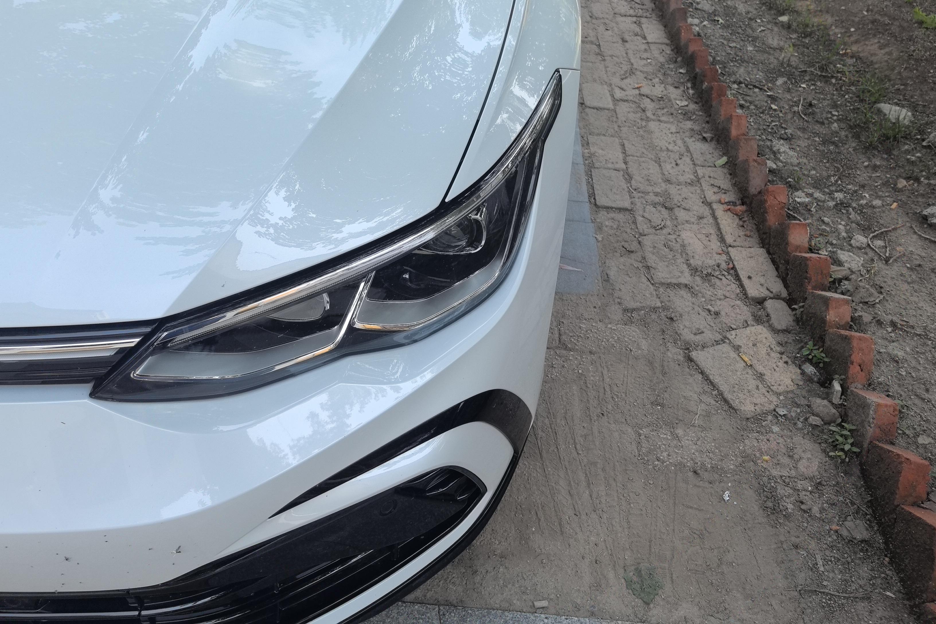 【长春二手大众高尔夫】大众高尔夫 2023款 1.4T 自动 汽油 280TSI-R-Line-Lite