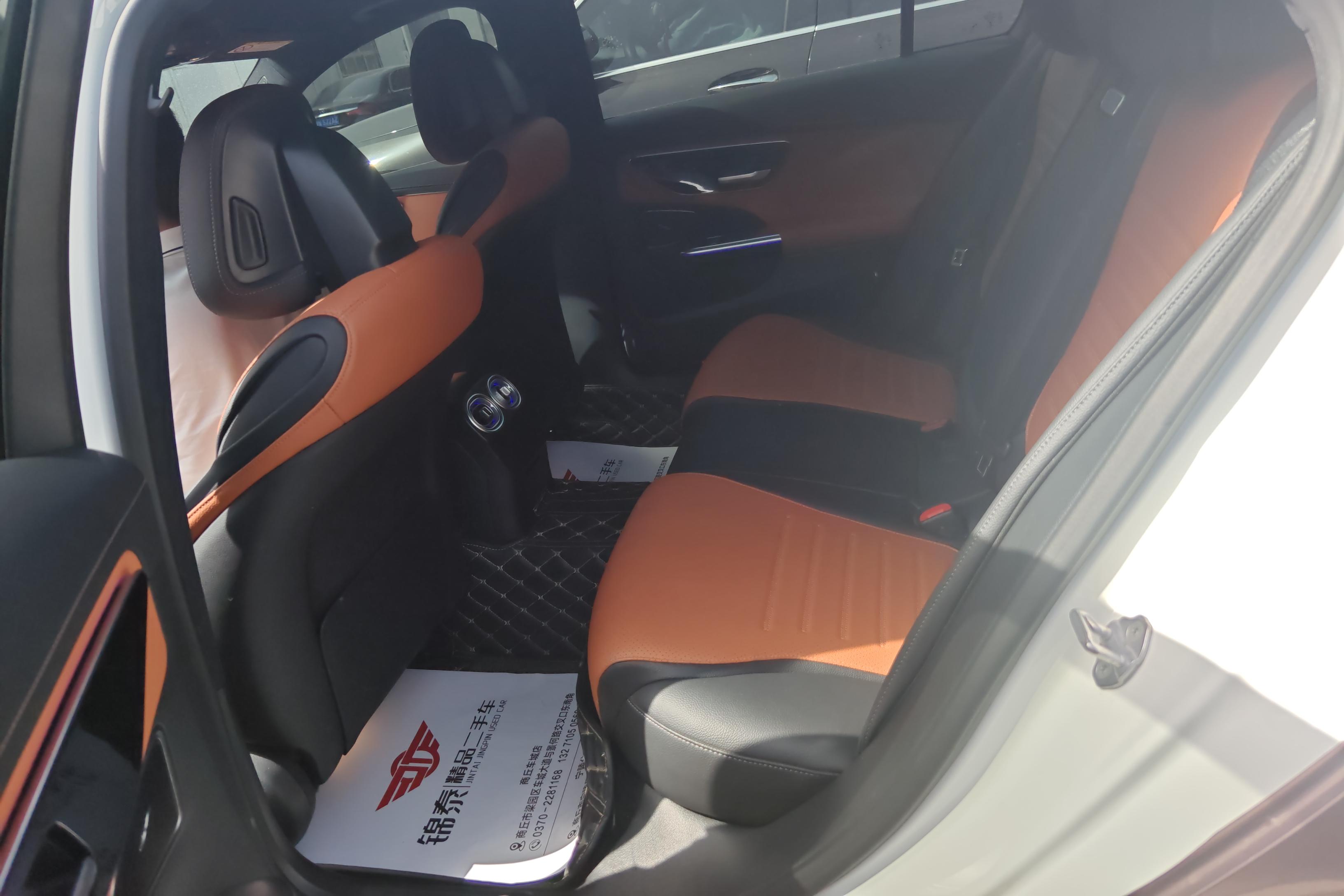 奔驰C级 C260L 2022款 1.5T 自动 改款运动版 (国Ⅵ) 
