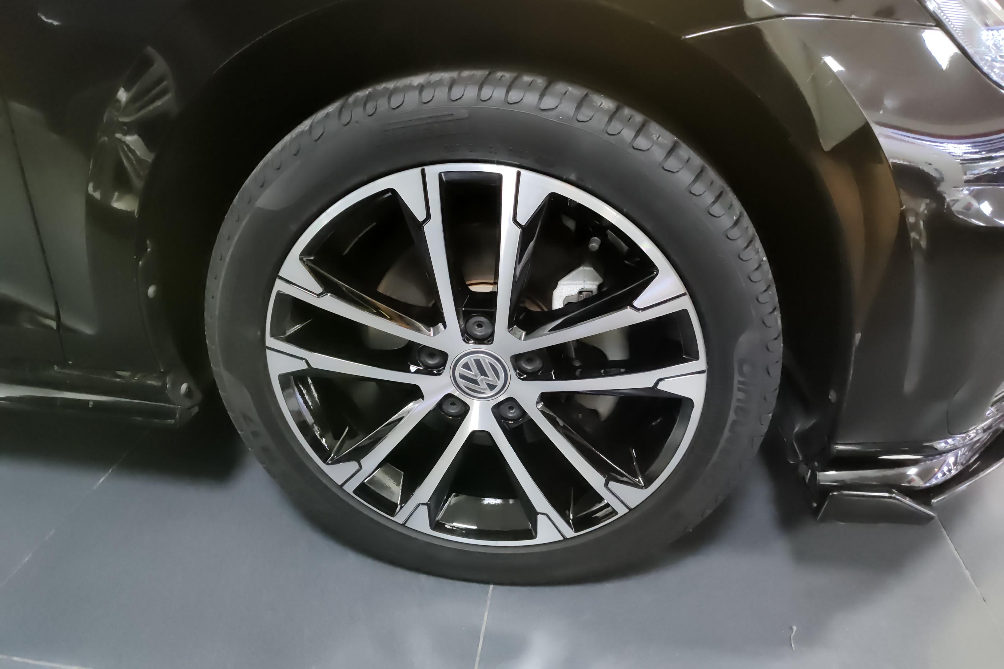 大众高尔夫 2020款 1.4T 自动 汽油 280TSI R-Line (国Ⅵ) 