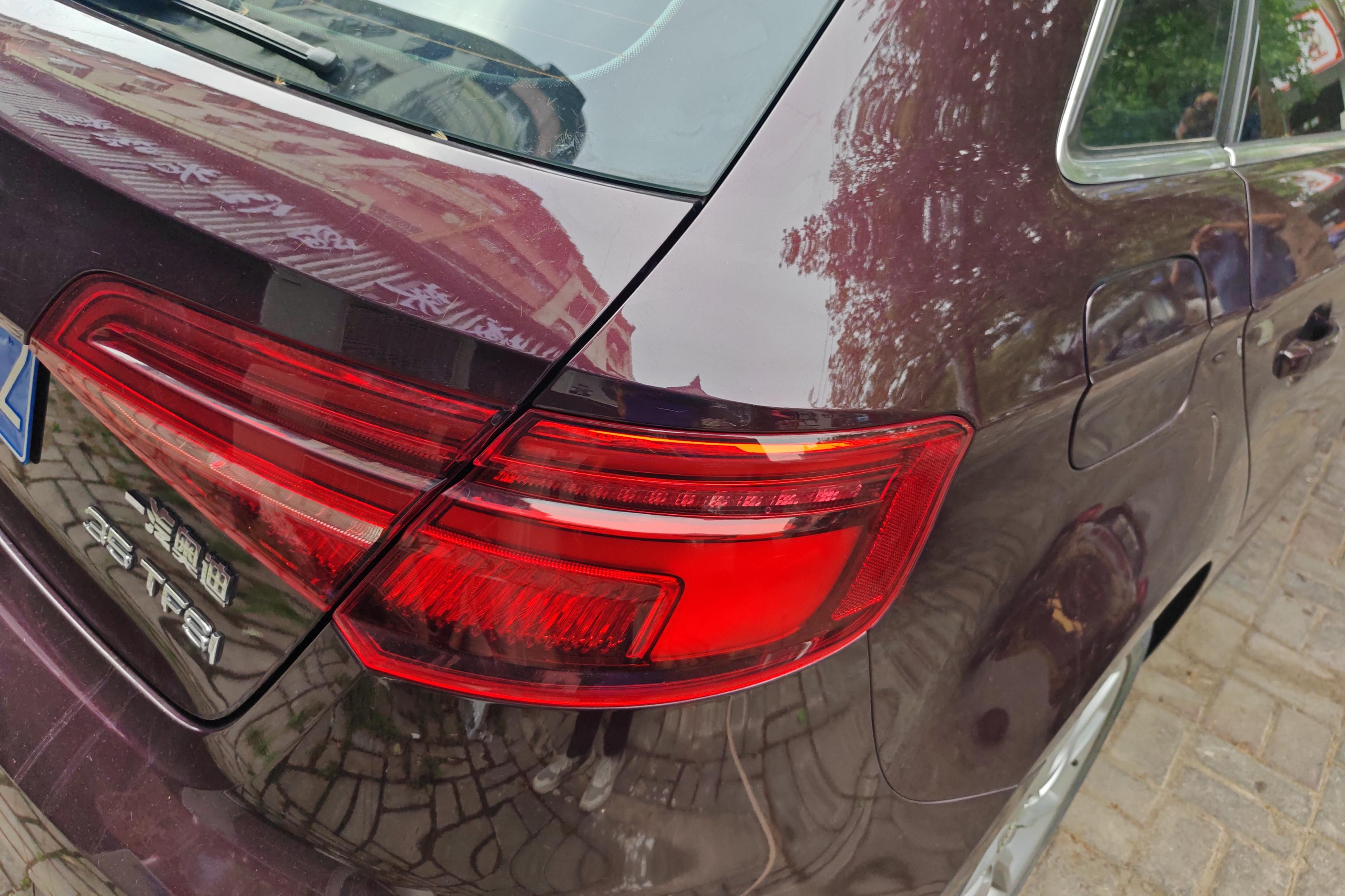 奥迪A3 35TFSI 2018款 1.4T 自动 汽油 进取型30周年Sportback (国Ⅴ) 