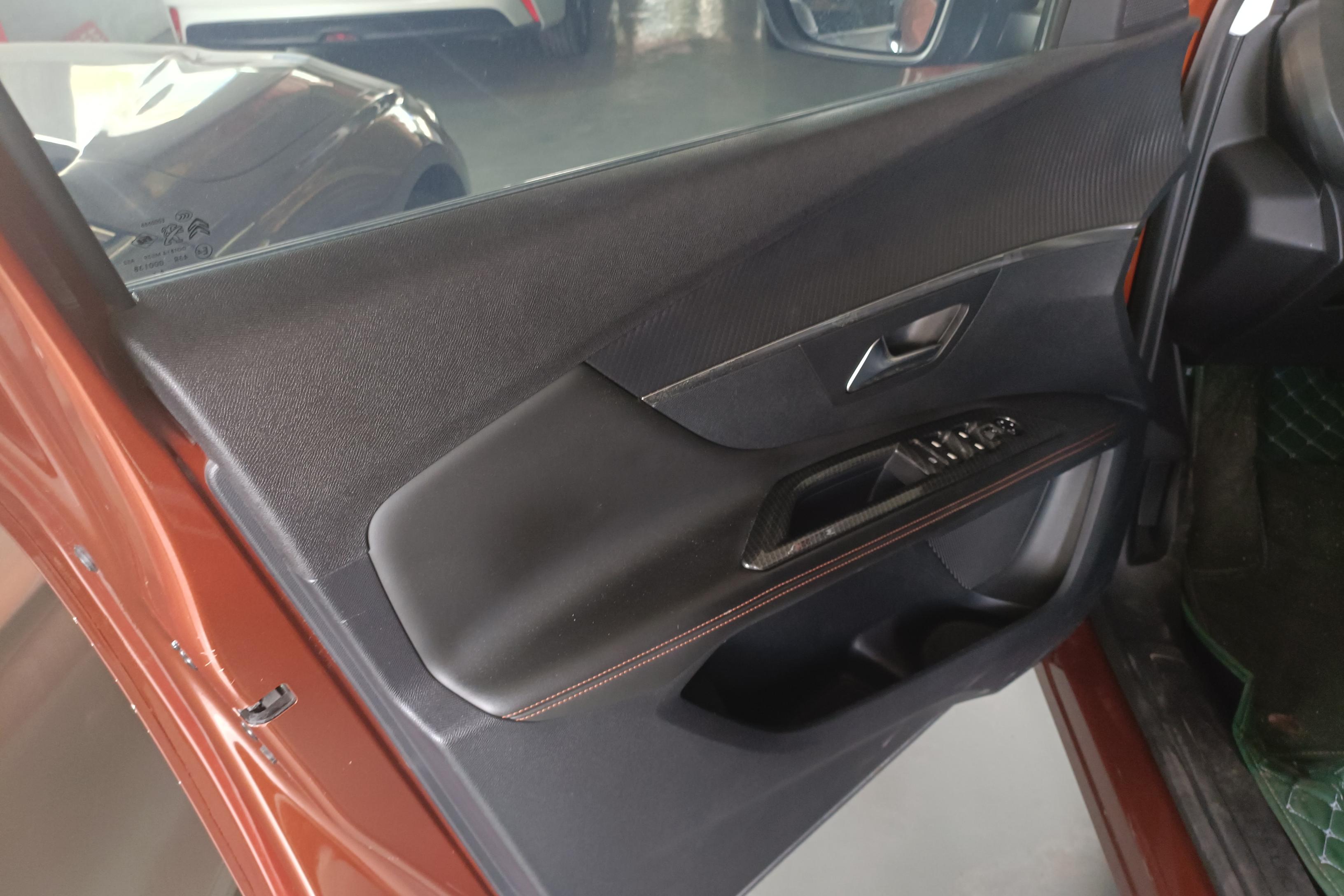 标致4008 2017款 1.6T 自动 精英版 (国Ⅴ) 