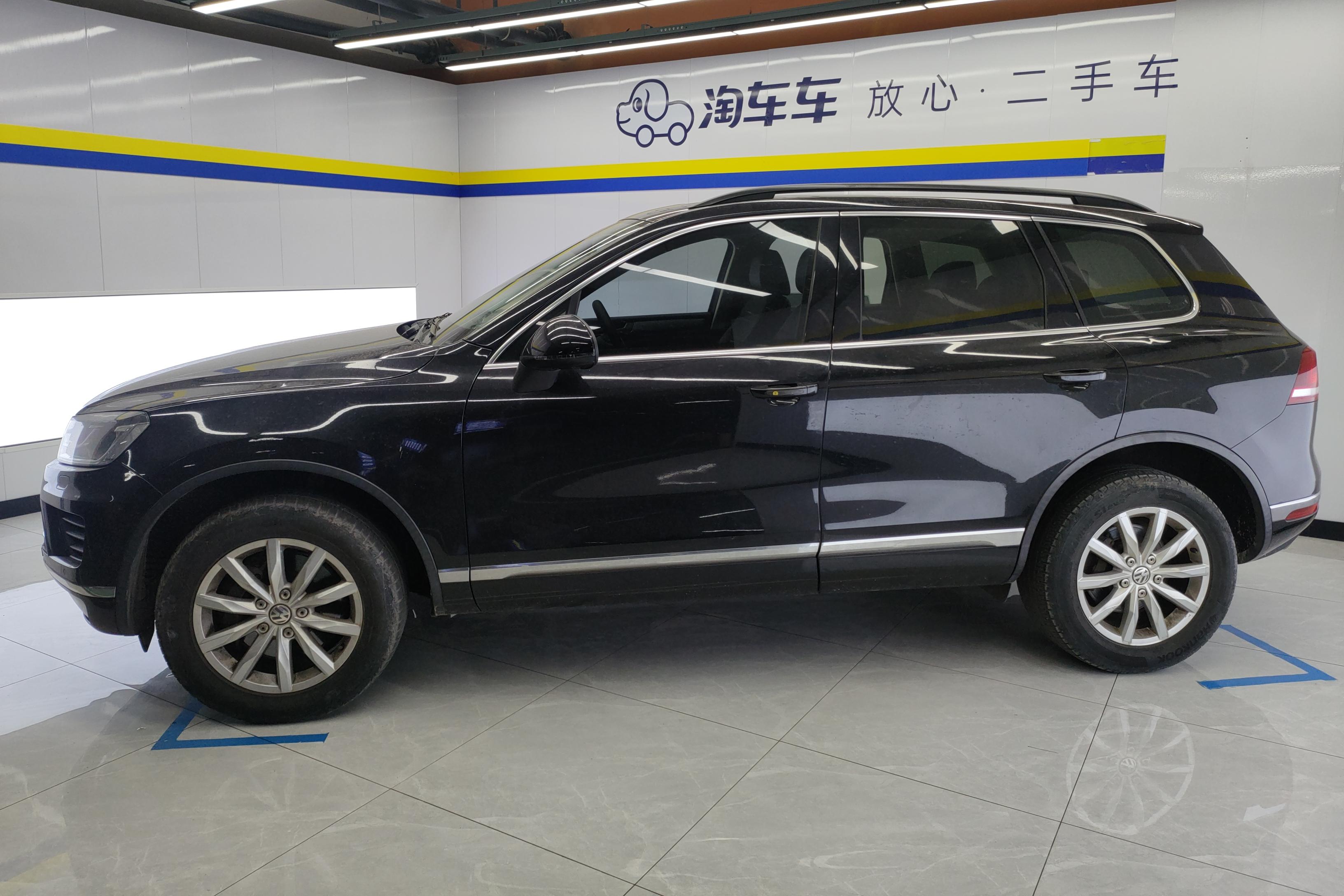 大众途锐 [进口] 2017款 3.0T 自动 四驱 汽油 启程型 