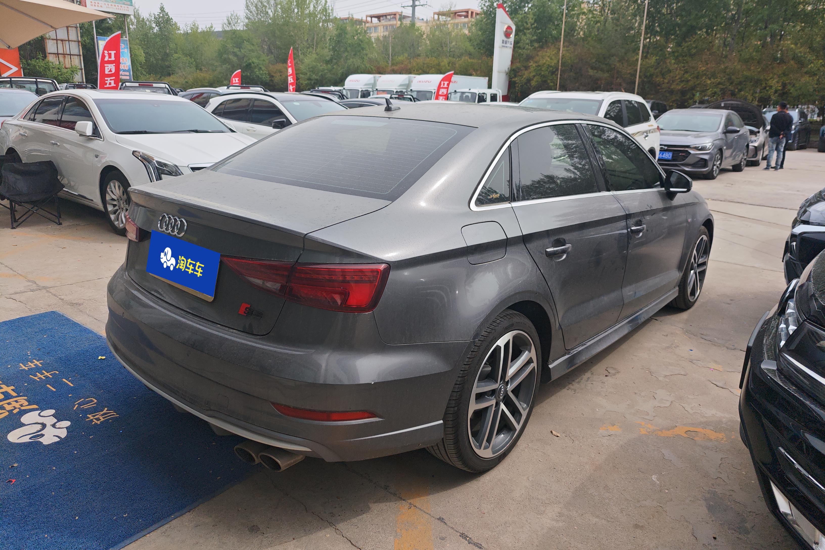 奥迪A3 35TFSI 2018款 1.4T 自动 运动型30周年Limousine (国Ⅴ) 