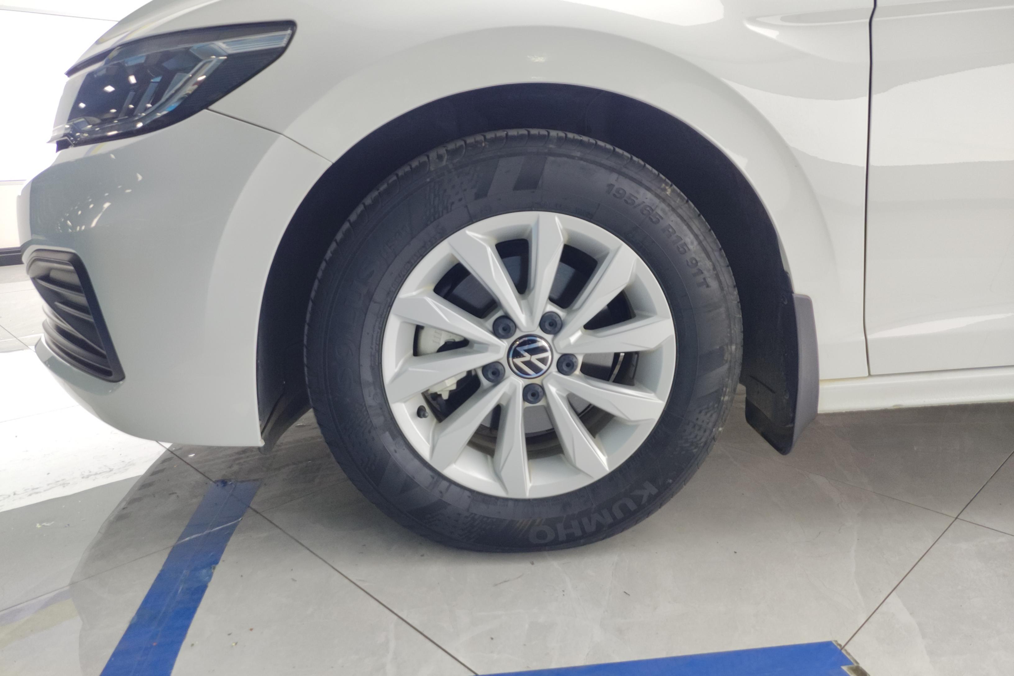 大众宝来 2021款 1.5L 自动 4门5座三厢车 时尚智联版 (国Ⅵ) 