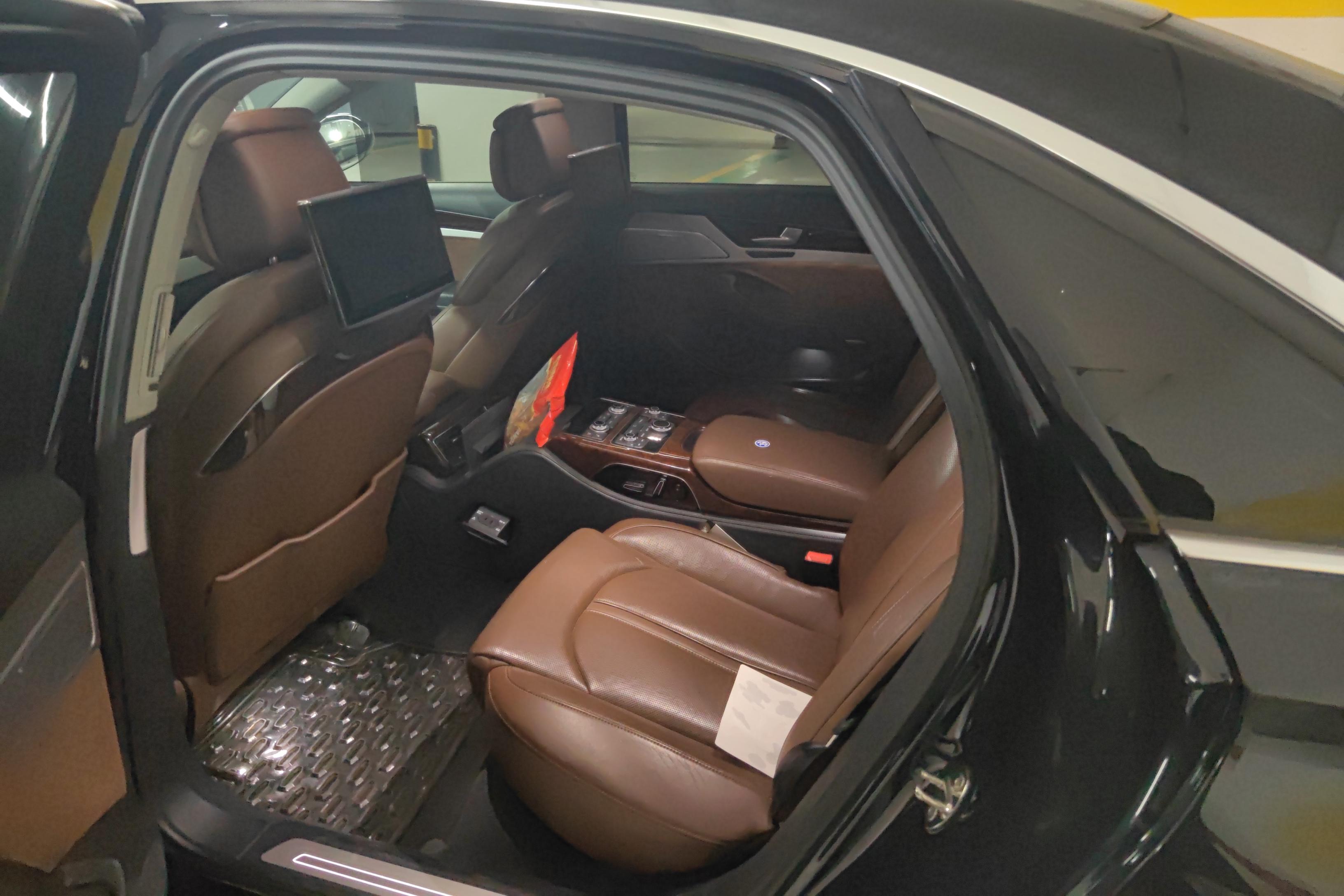奥迪A8L [进口] 2011款 3.0T 自动 汽油 豪华型 