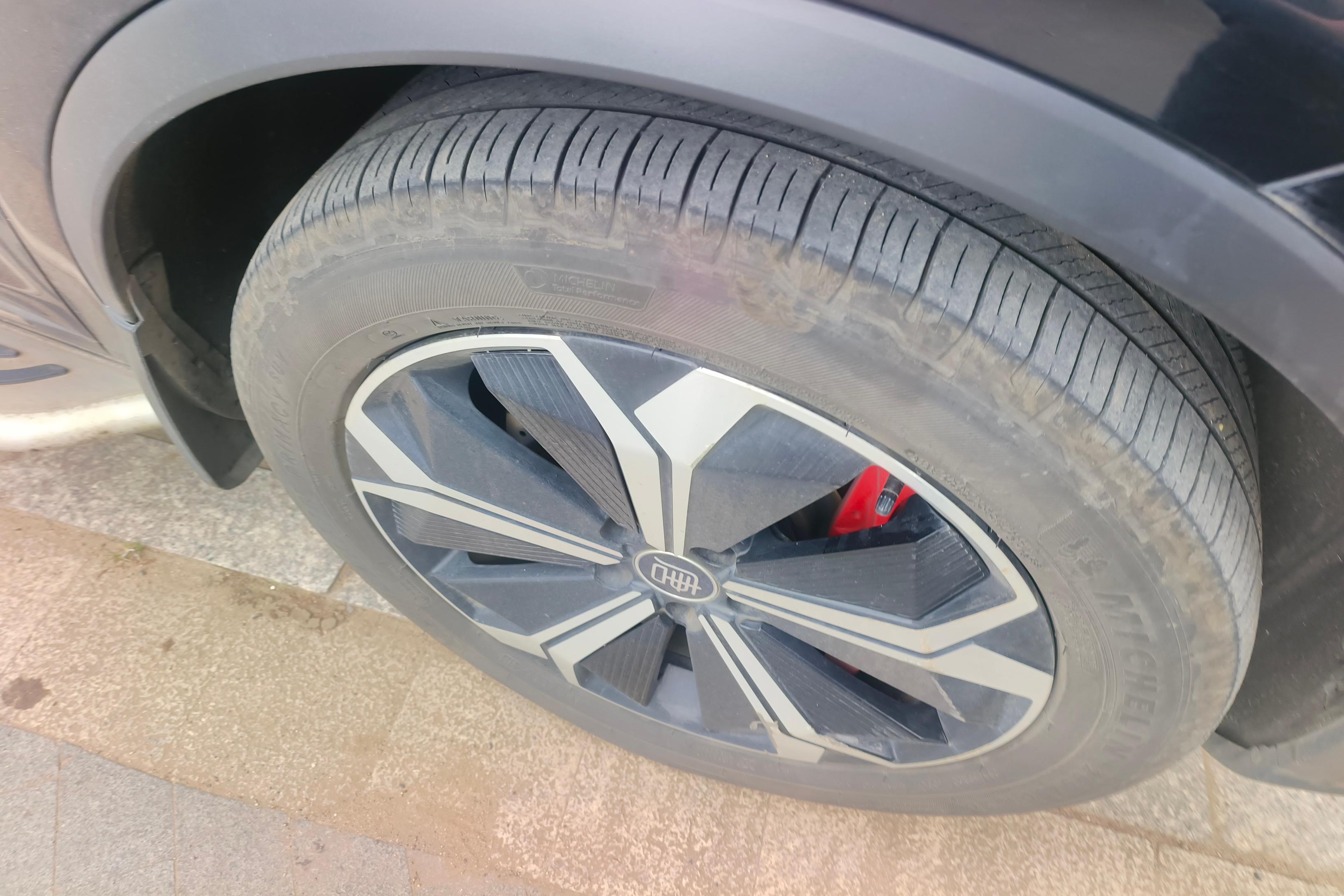 比亚迪唐EV 2022款 自动 730km尊享型 纯电动 